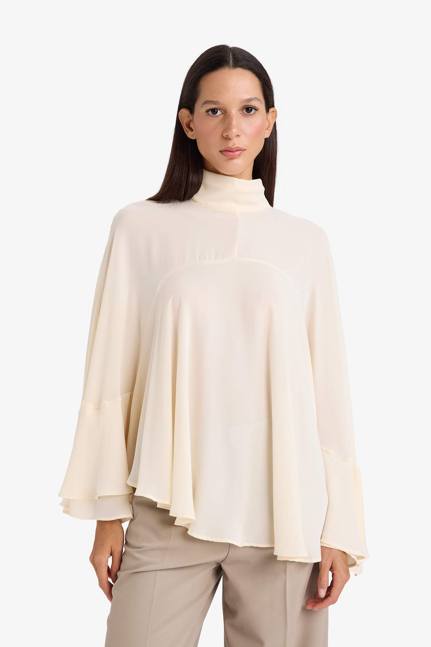 Fashion Fit Dik Yaka Krep Uzun Kollu Bluz