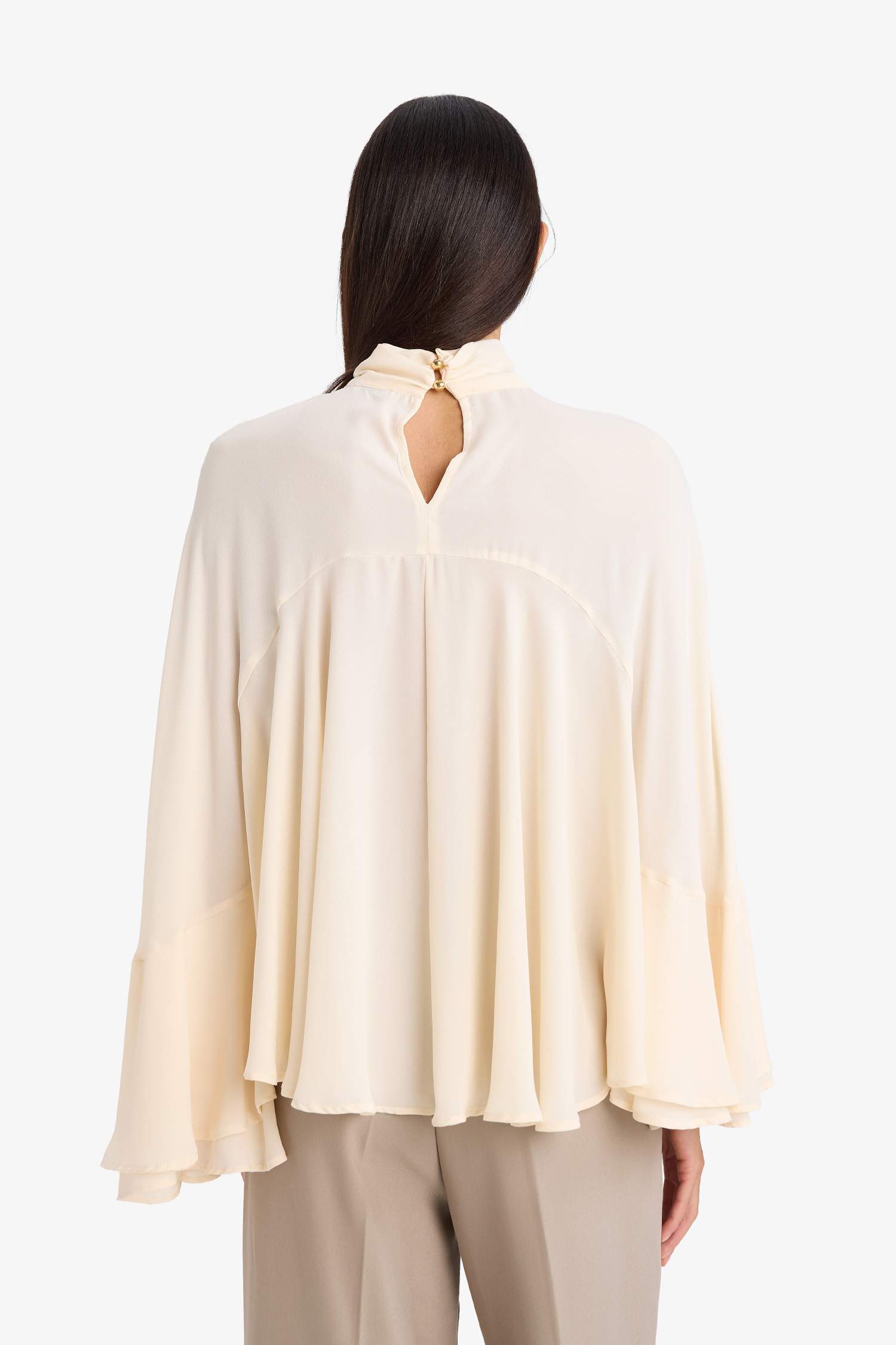 Fashion Fit Dik Yaka Krep Uzun Kollu Bluz