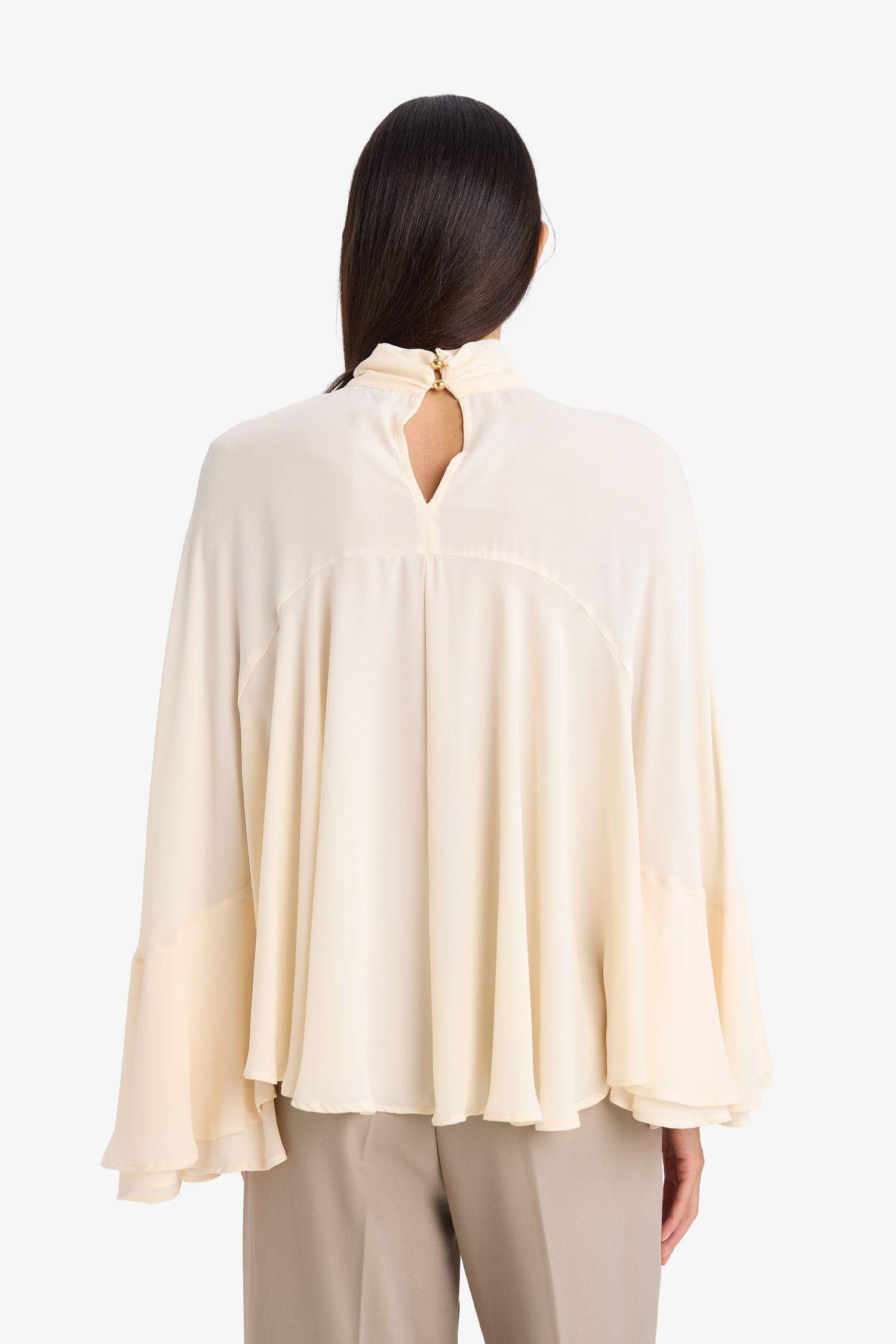 Fashion Fit тік жағалы ұзын жеңді креп блузка