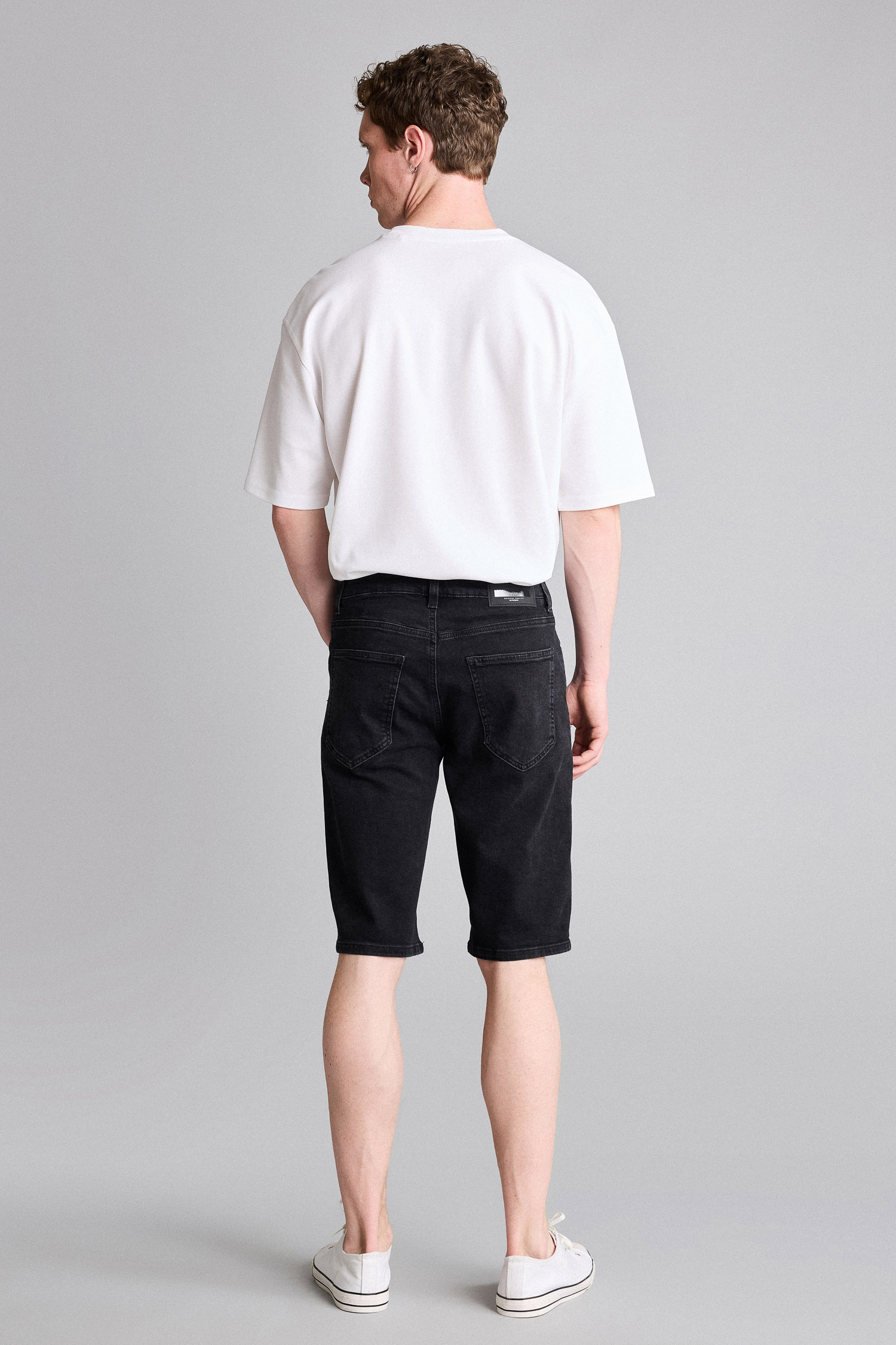 DeFacto Regular Fit Bermuda Şort görsel 5