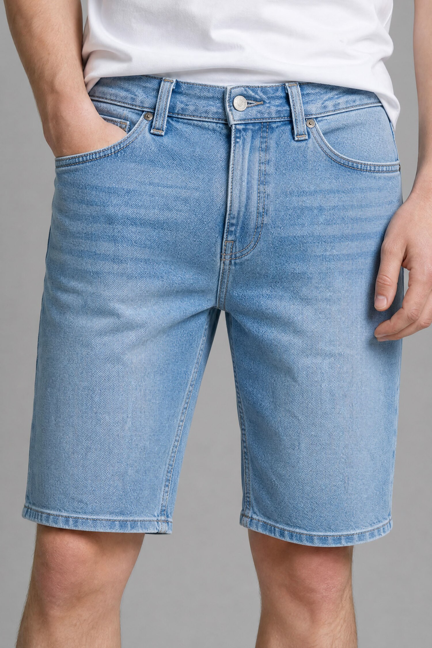 DeFacto Regular Fit Pamuklu Jean Bermuda Şort görsel 5