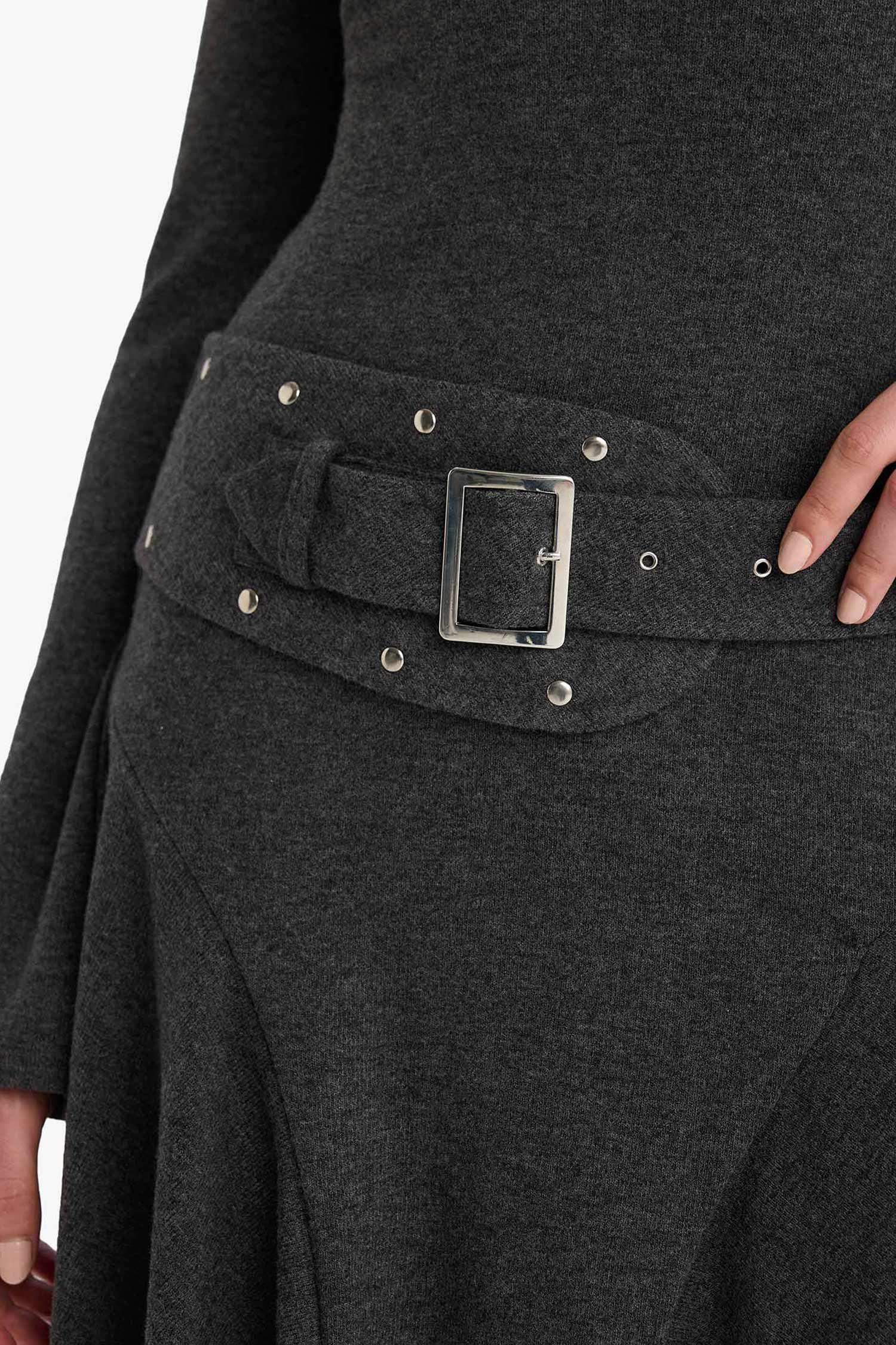 Bisiklet Yaka Uzun Kollu Mini Elbise