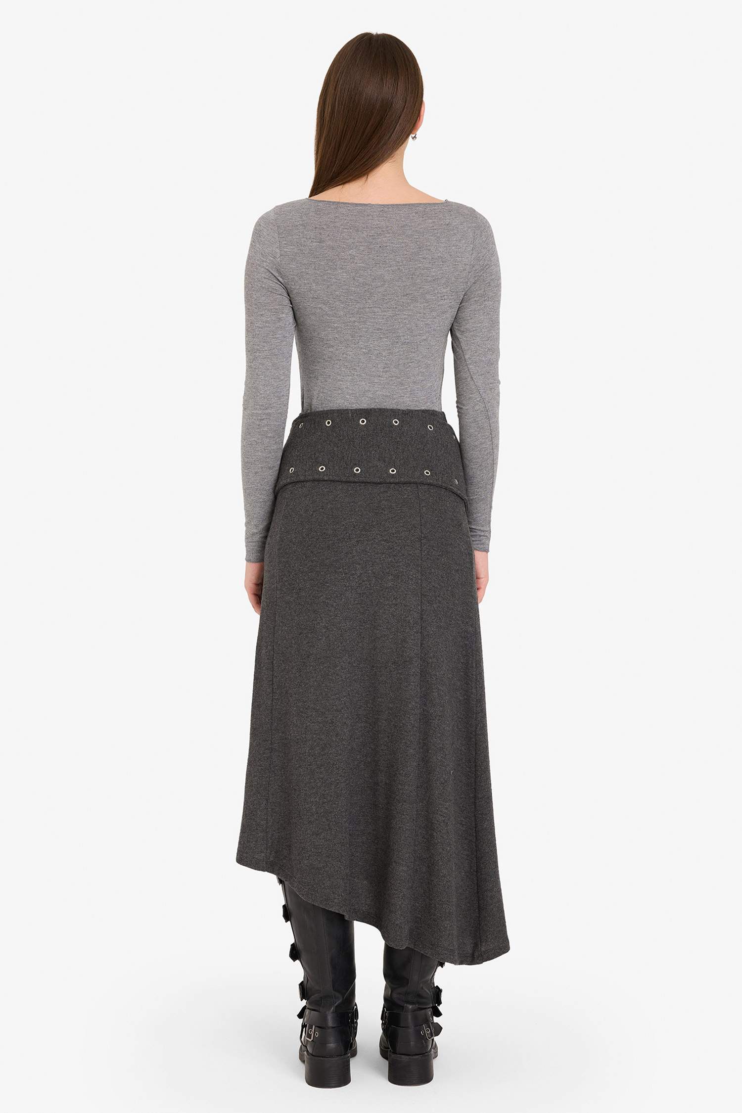 تنورة ميدي بقصة A وخصر عادي