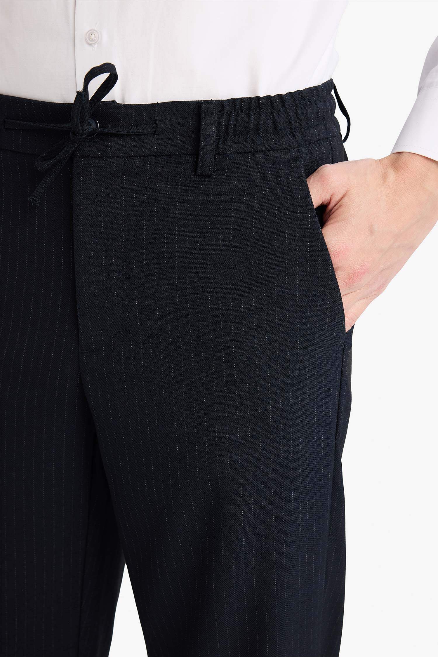 Relax Fit Düz Paça Pantolon