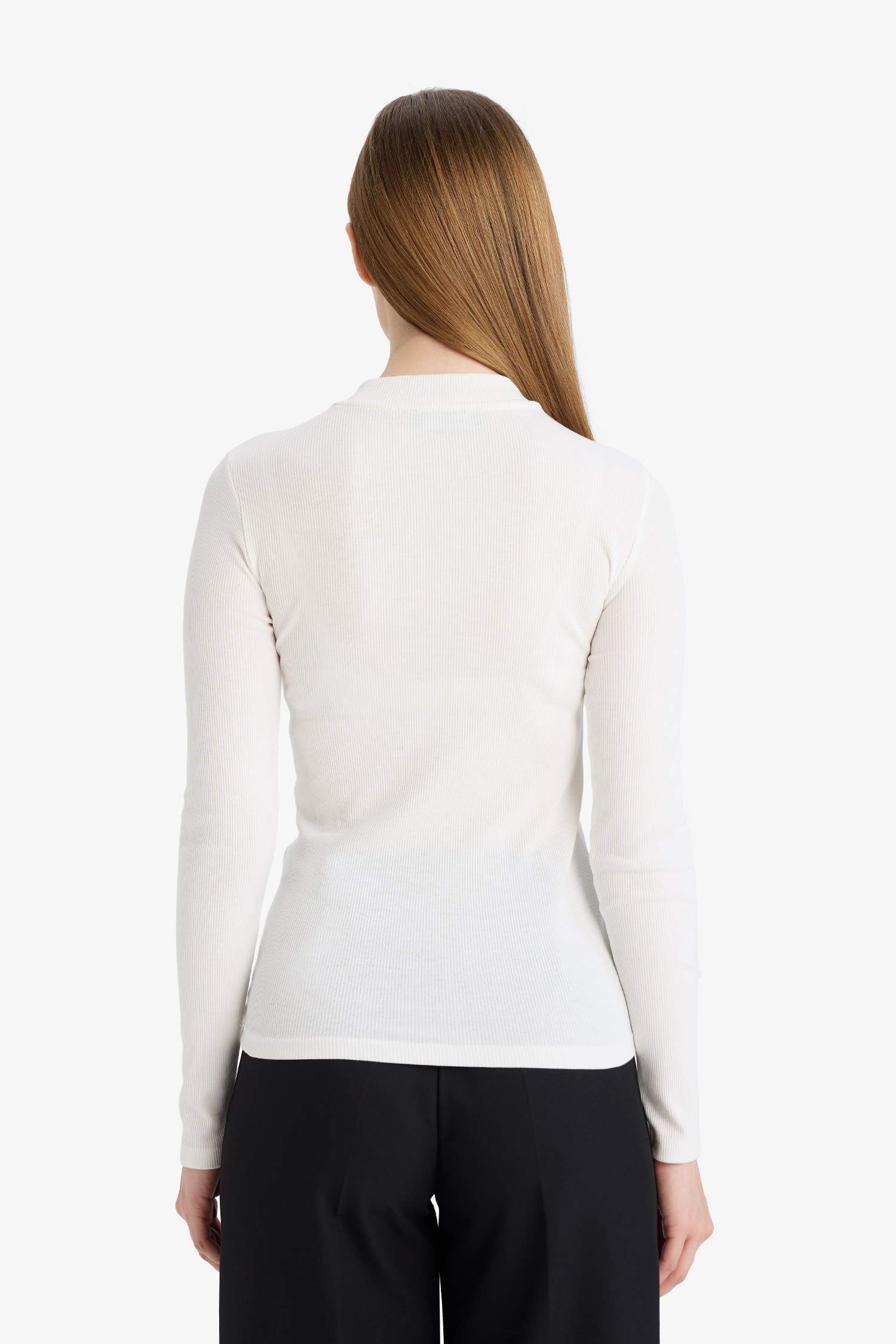 Slim Fit Dar Kesim Uzun Kollu Tunik