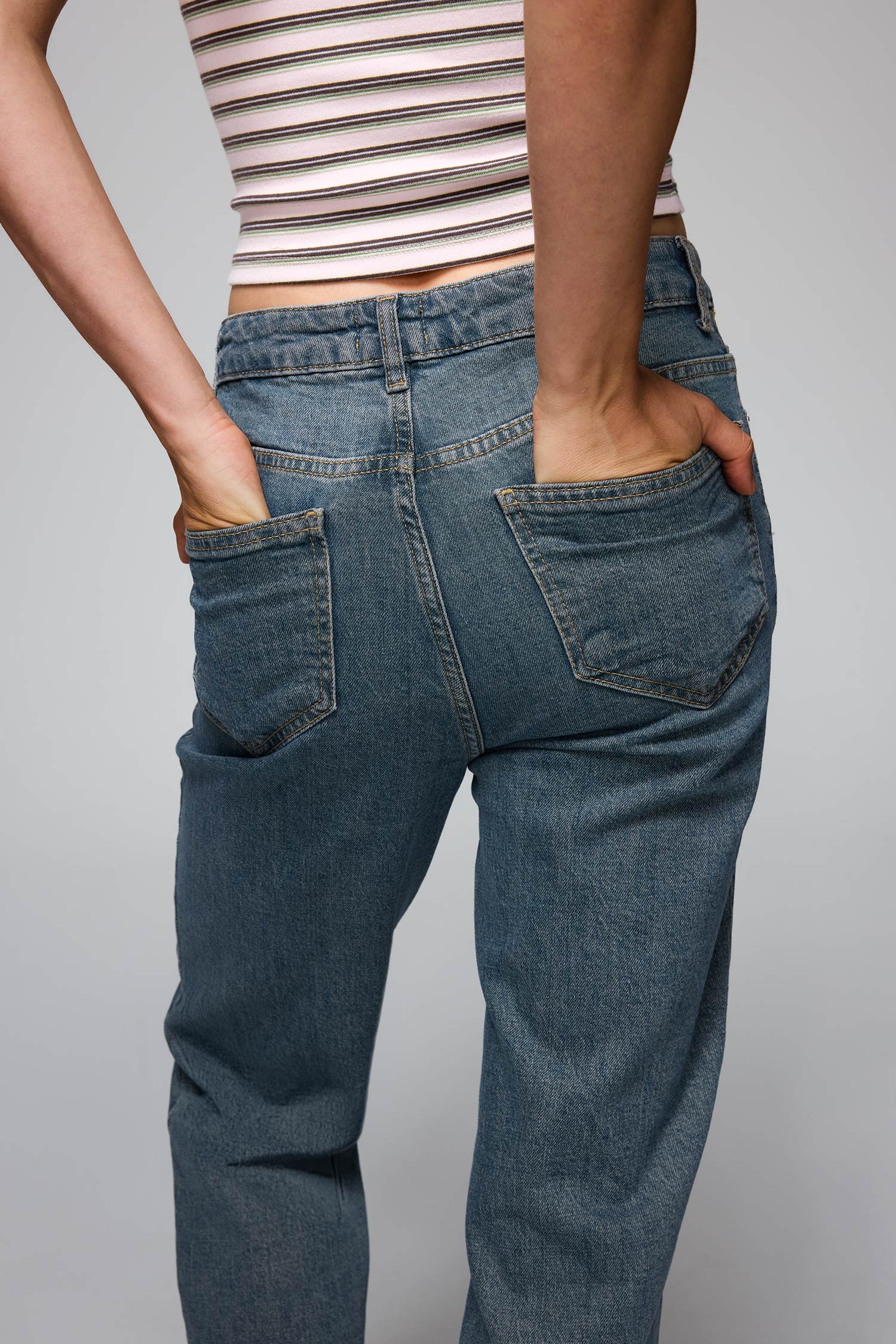 DeFacto Comfort Straight Bilek Boyu Jean Pantolon görsel 6