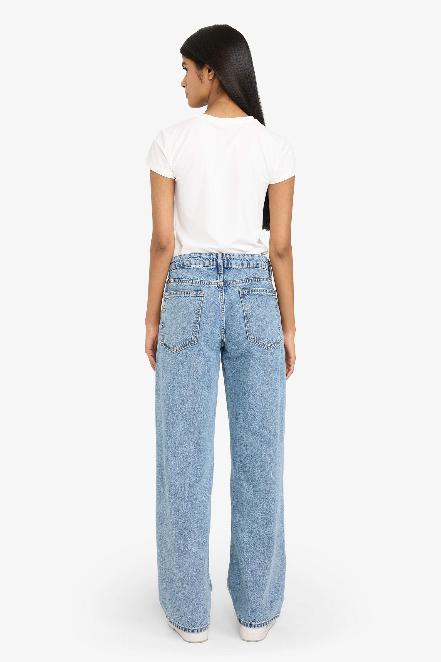 Düşük Bel Uzun Jean Yıkamalı Pantolon