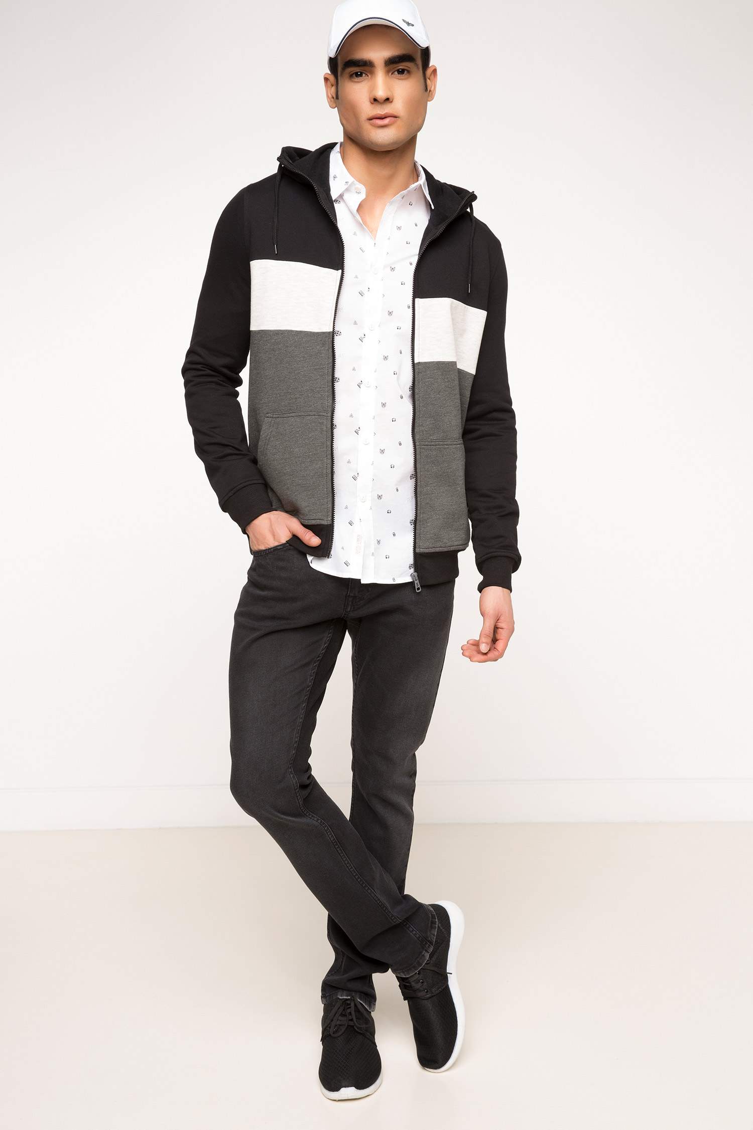 Defacto Kapüşonlu Sweatshirt. 2