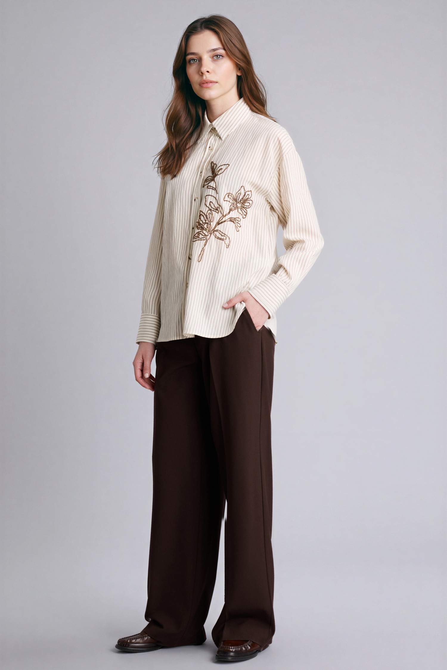 Relax Fıt Gömlek Yaka Uzun Kollu Gömlek