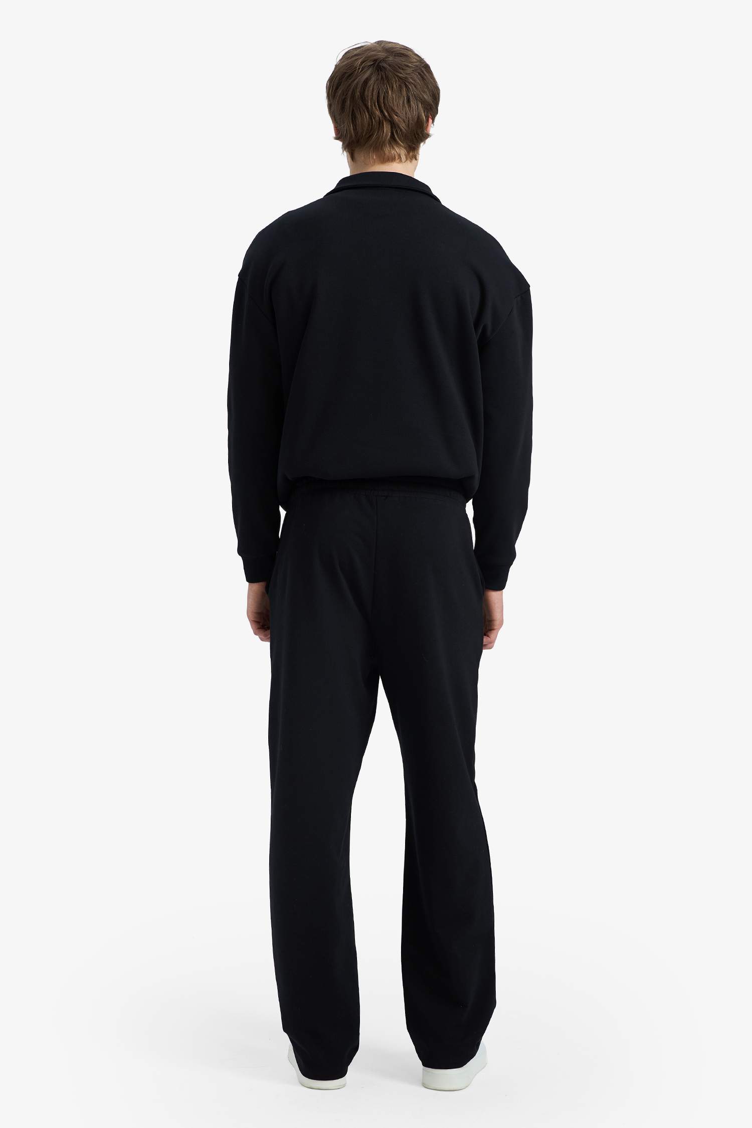 Relax Fit Thin Fabric Sweatpants