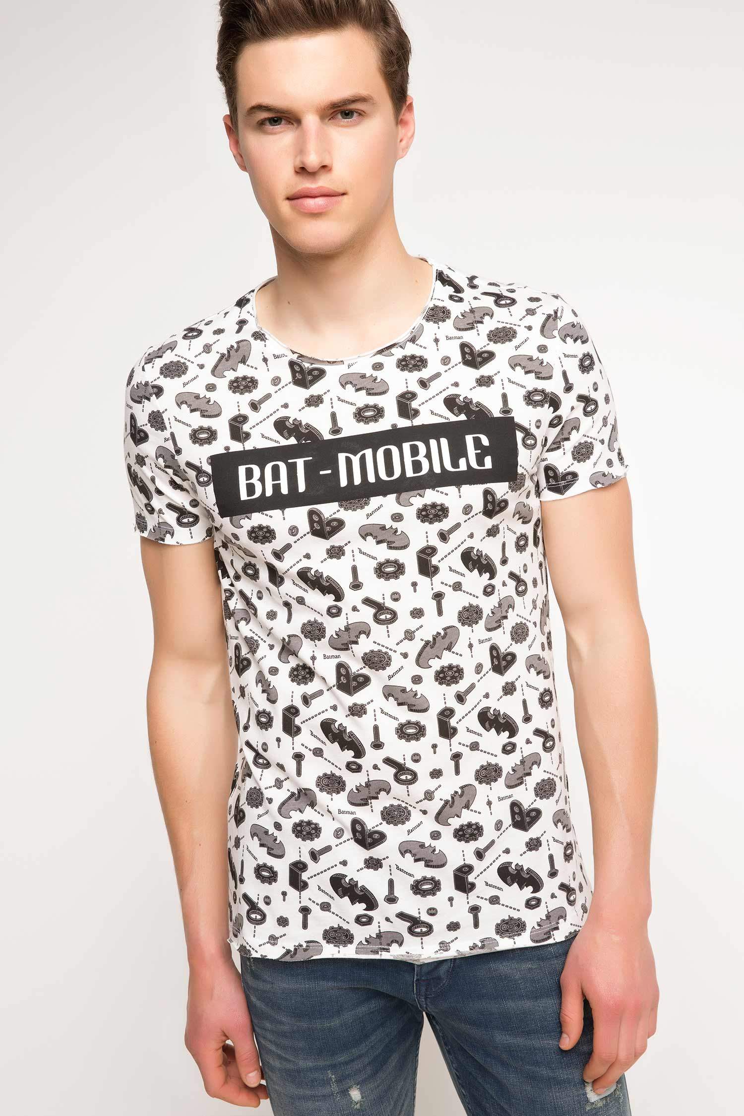 Defacto Batman Lisanslı T-shirt. 1