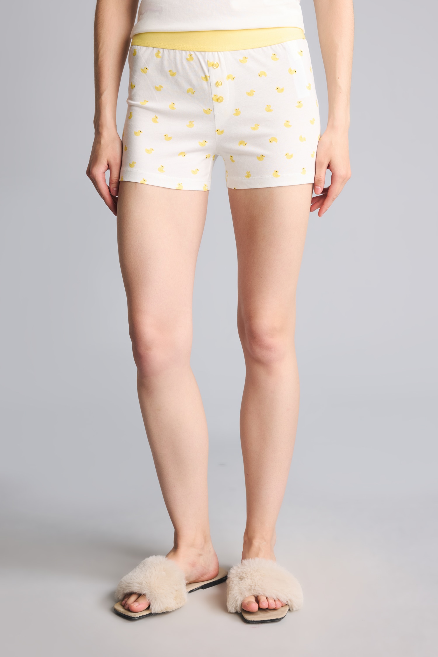 DeFacto Regular Fıt Askılı Üst Kısa Paça Şort Kalp Baskılı Pijama Takımı görsel 5
