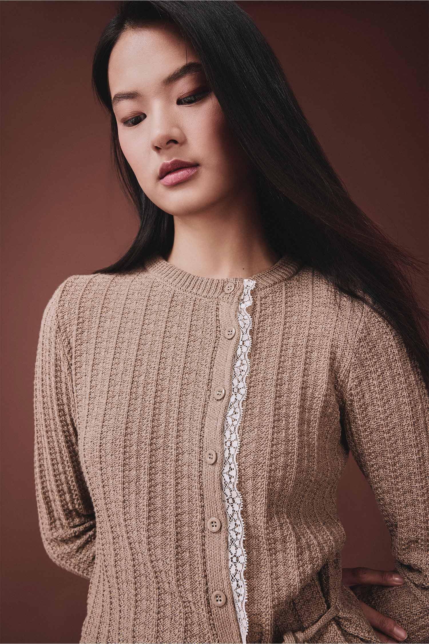 DeFacto Regular Fıt Dantel Detaylı Hırka görsel 4