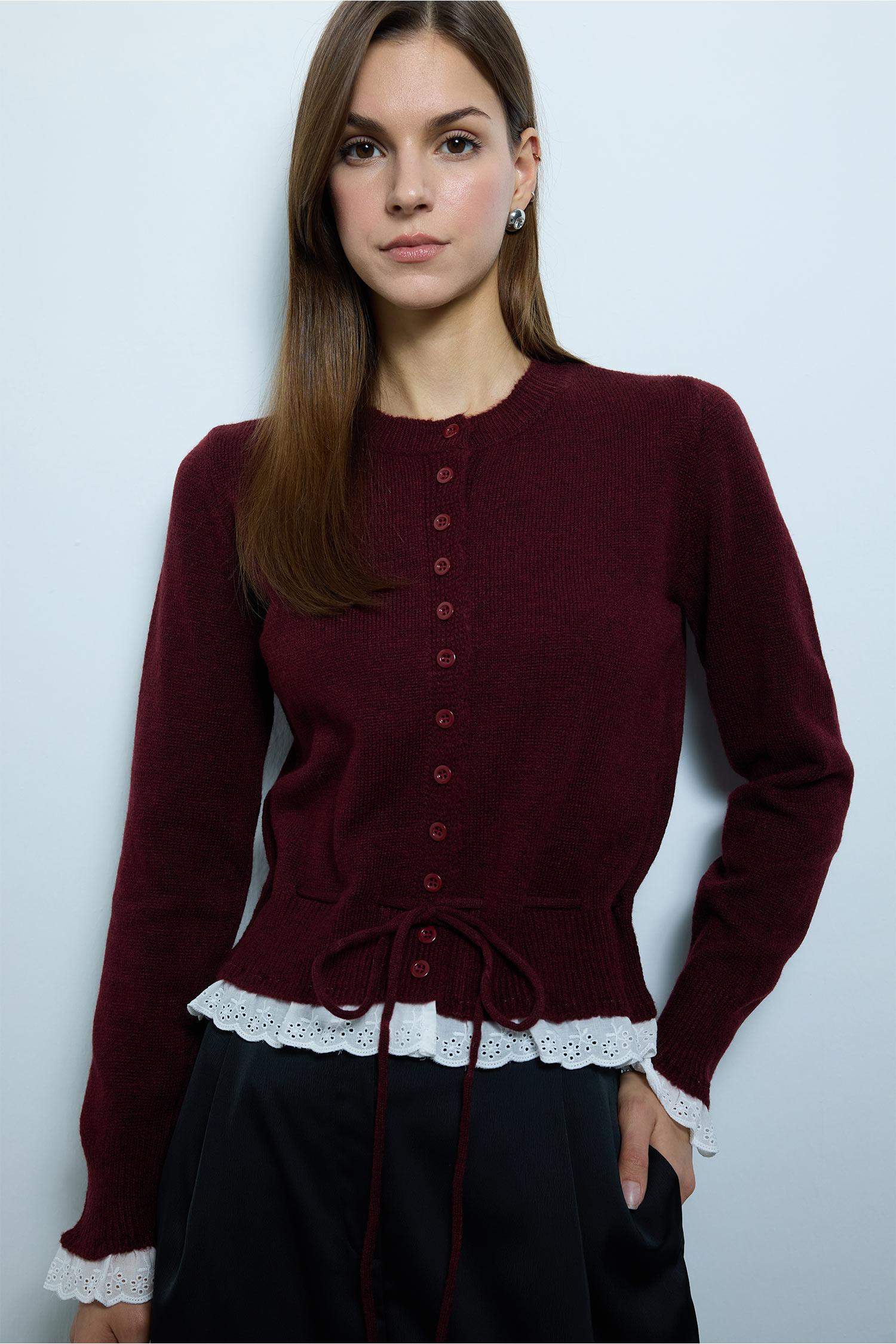 جاكيت تريكو سليم فيت قصة ضيقة