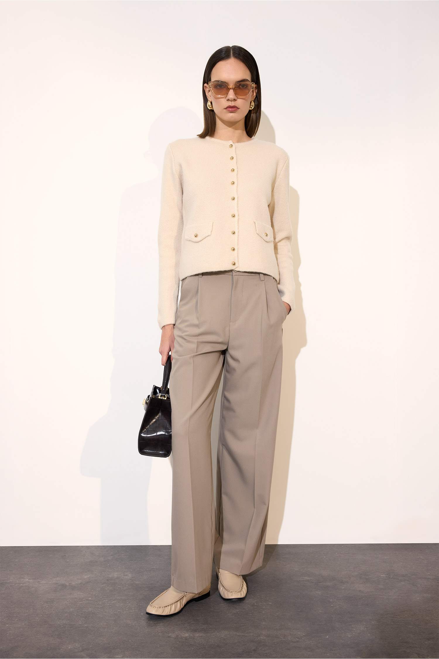 Standard Fit Cardigan