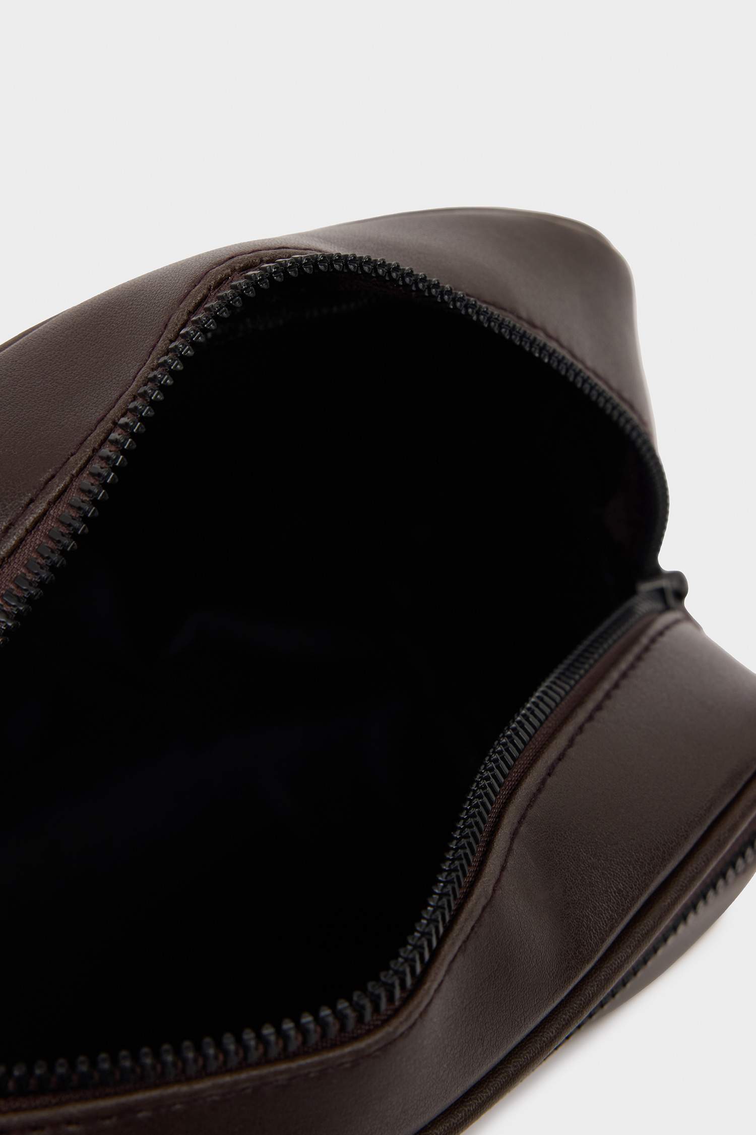 Erkek Suni Deri El Çantası