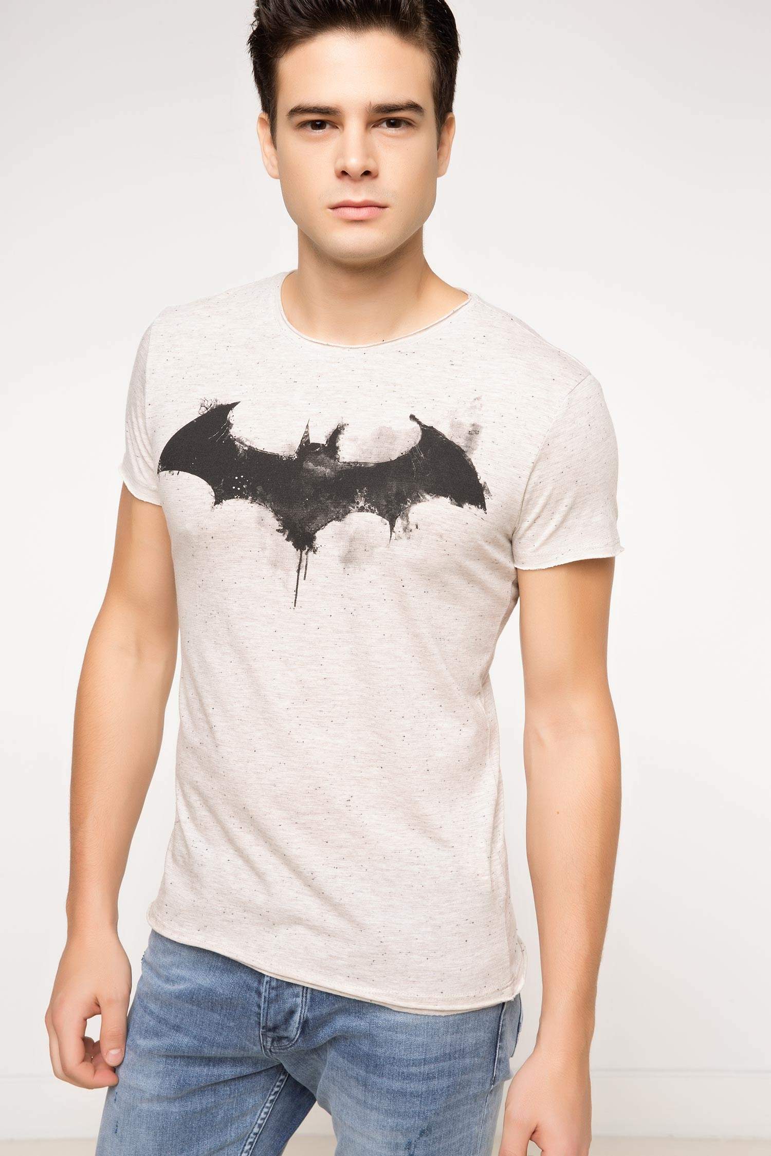 Defacto Batman Lisanslı T-shirt. 1