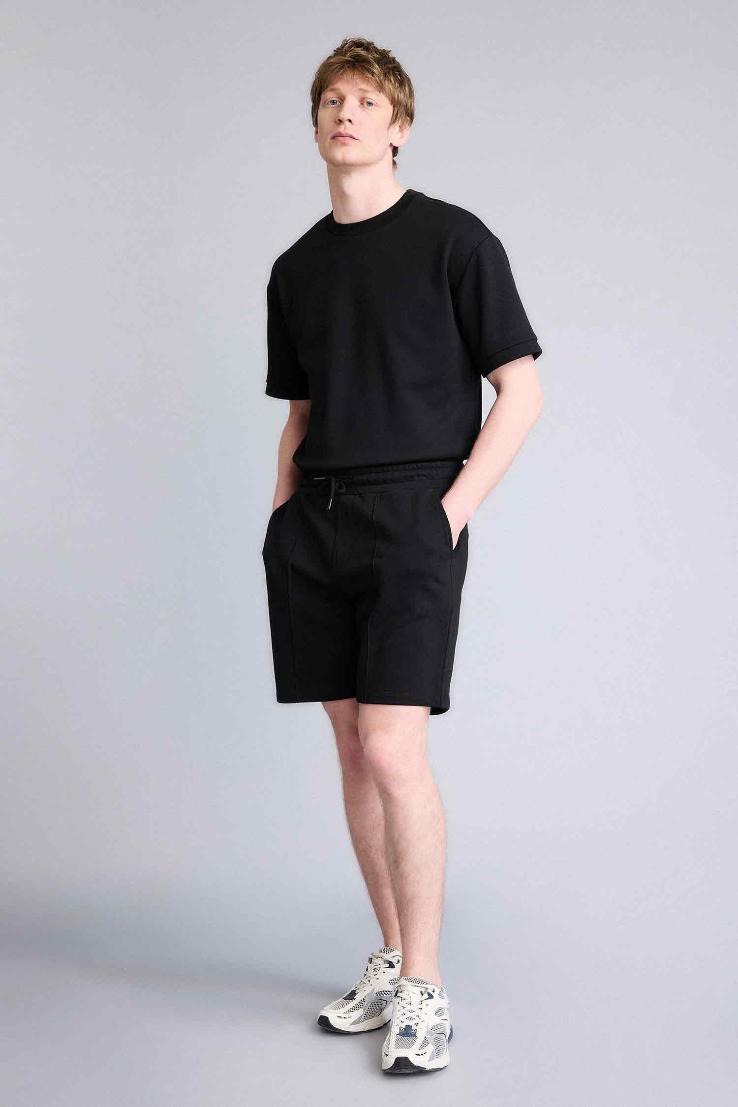 DeFacto İnce Sweatshirt Kumaşı Şort