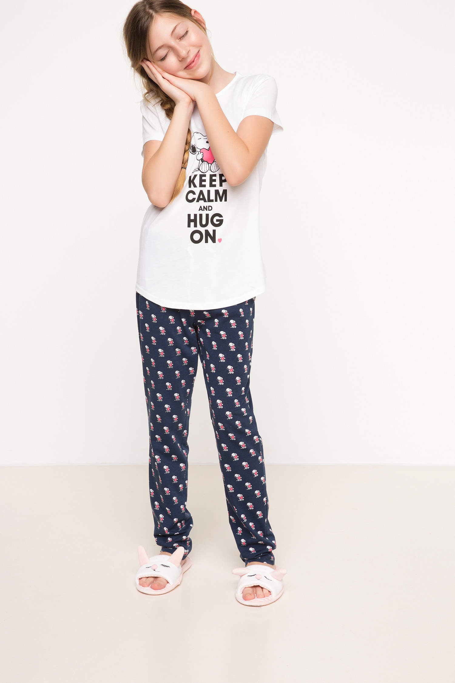 Defacto Snoppy Lisanslı Genç Kız Pijama Takımı. 1