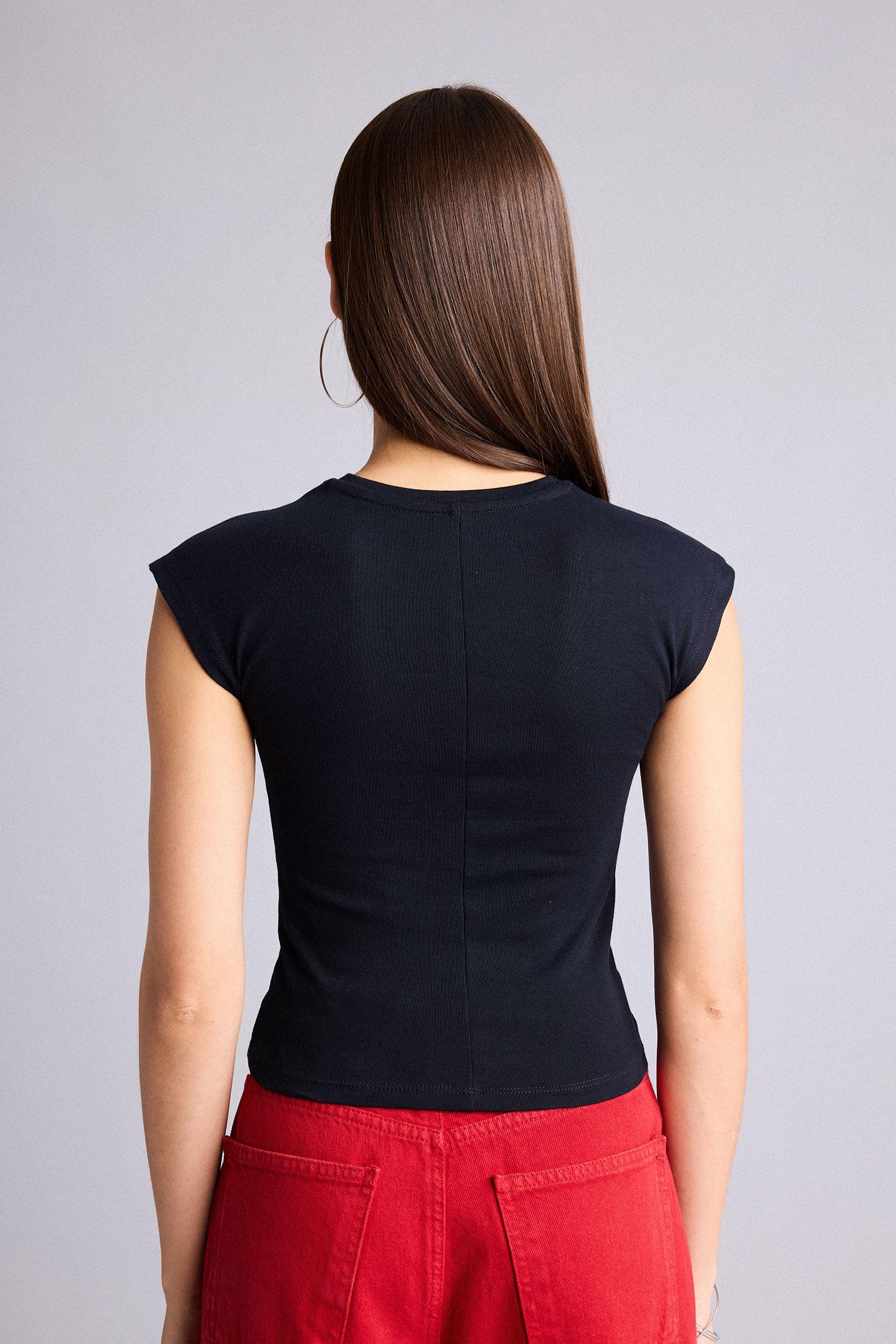 DeFacto Fitted Kısa Kollu Ribana Tişört görsel 6
