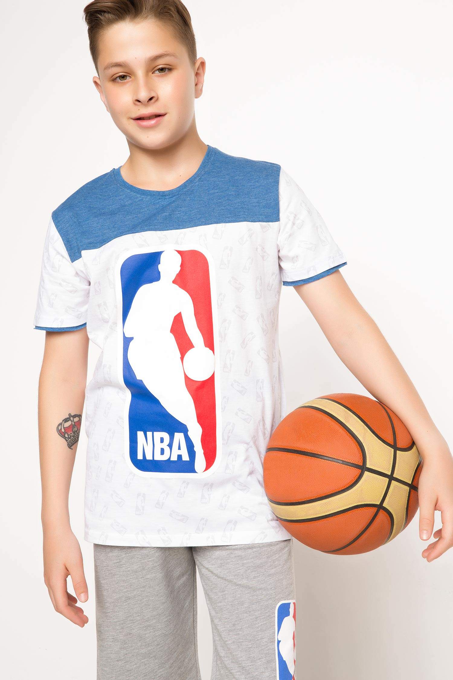 Defacto NBA Lisanslı Genç Erkek T-shirt. 1