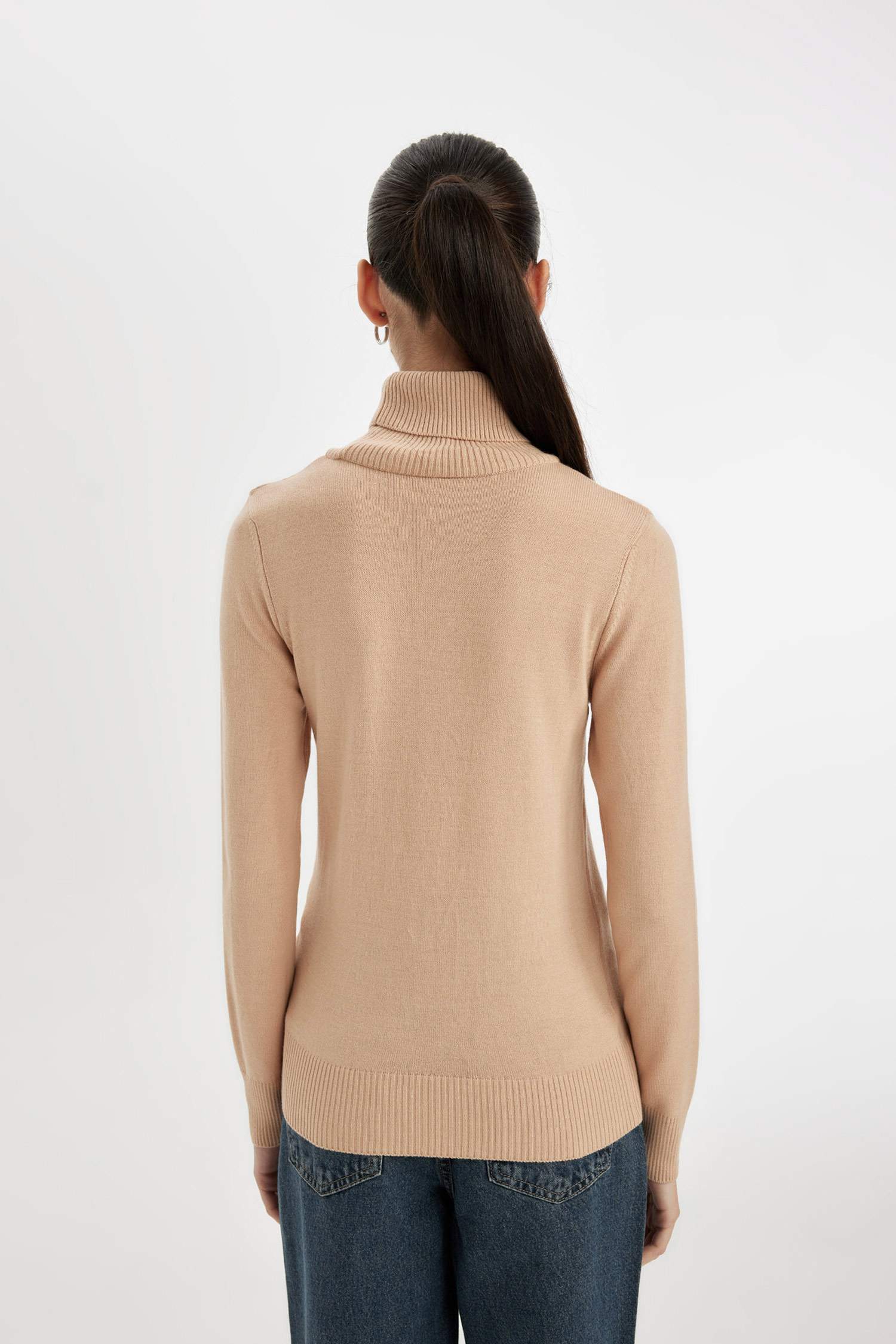 Regular Fit Yumuşak Dokulu Balıkçı Yaka Basic Düz Triko Kazak