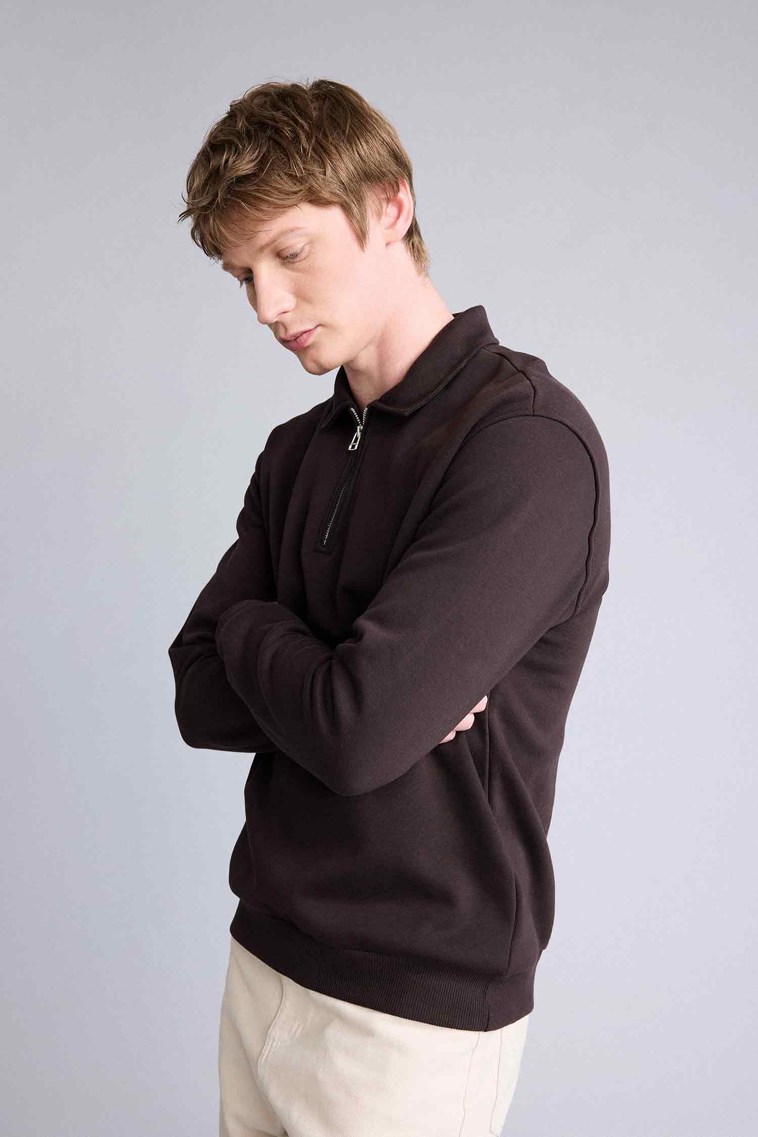 DeFacto Pamuklu Regular Fıt Kalın Kumaş Sweatshirt görsel 3