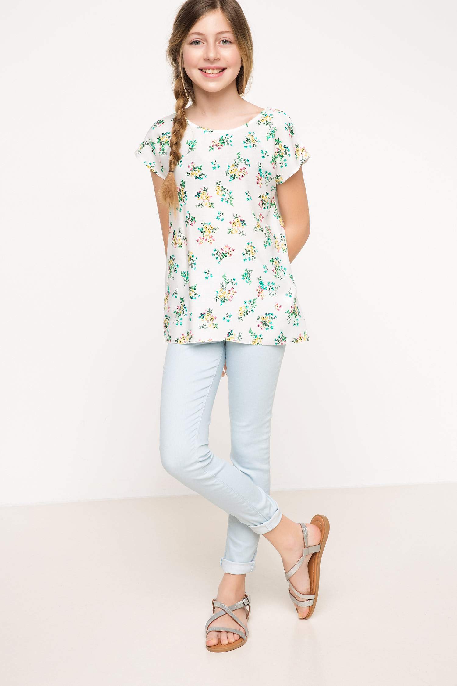Defacto Çiçek Desenli Genç Kız Bluz. 2