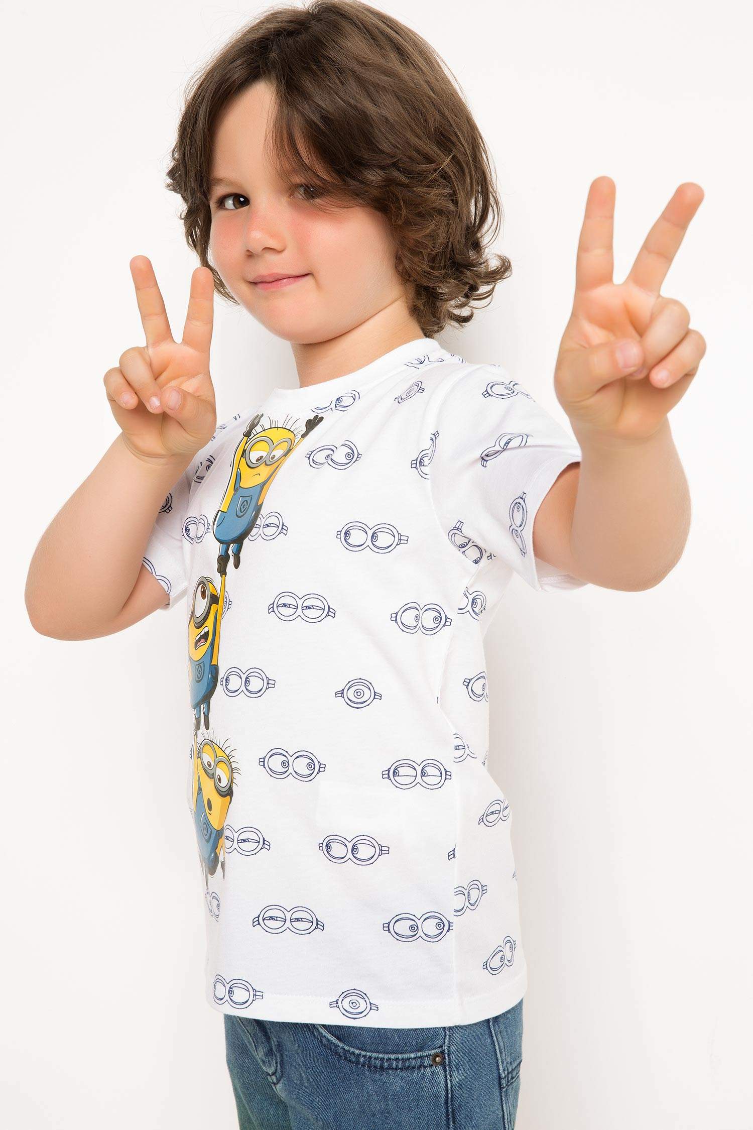 Defacto Minions Lisanslı Erkek Çocuk T-shirt. 1