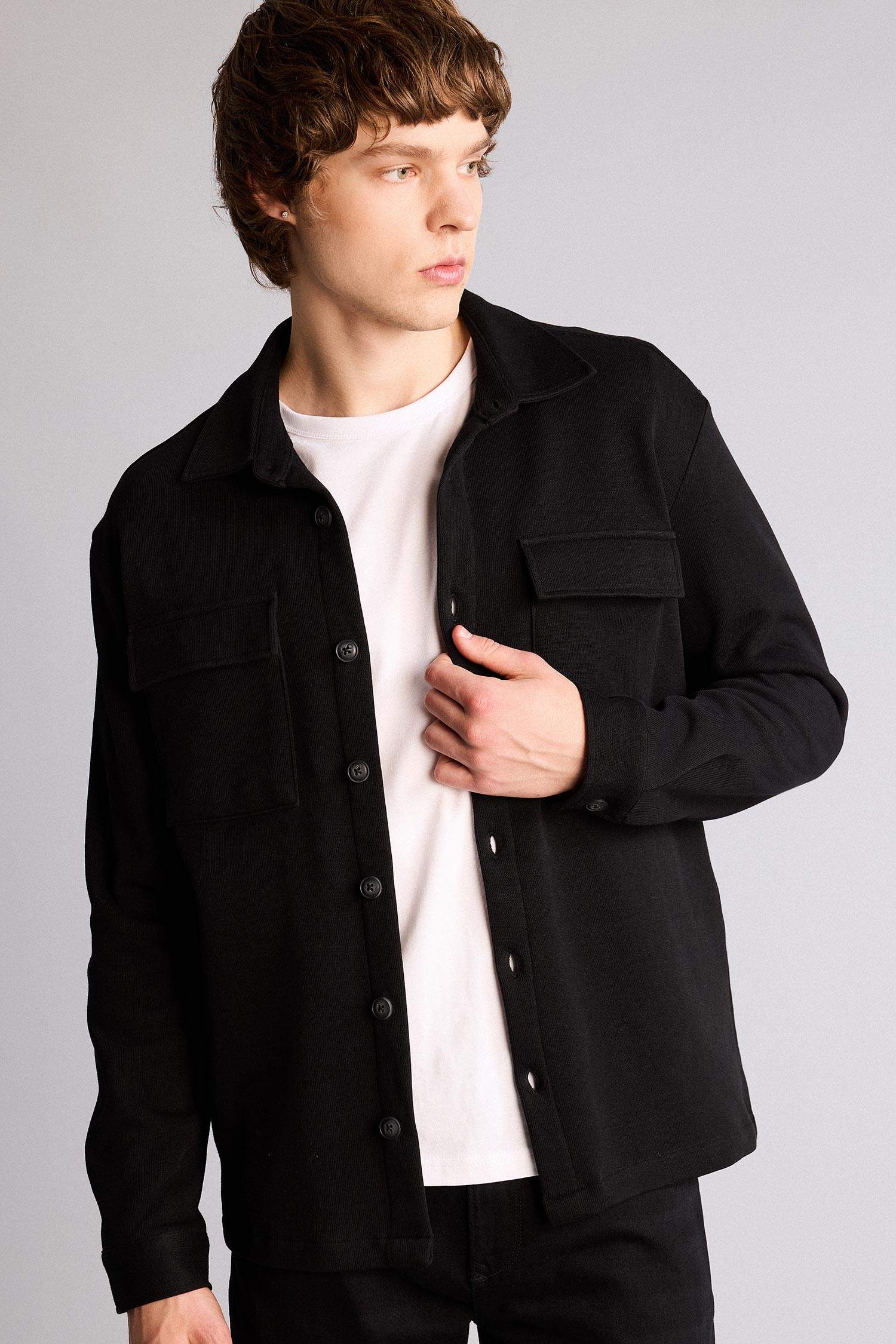 Black MAN Regular Fit Long Sleeve Overshirt 3500110 | DeFacto