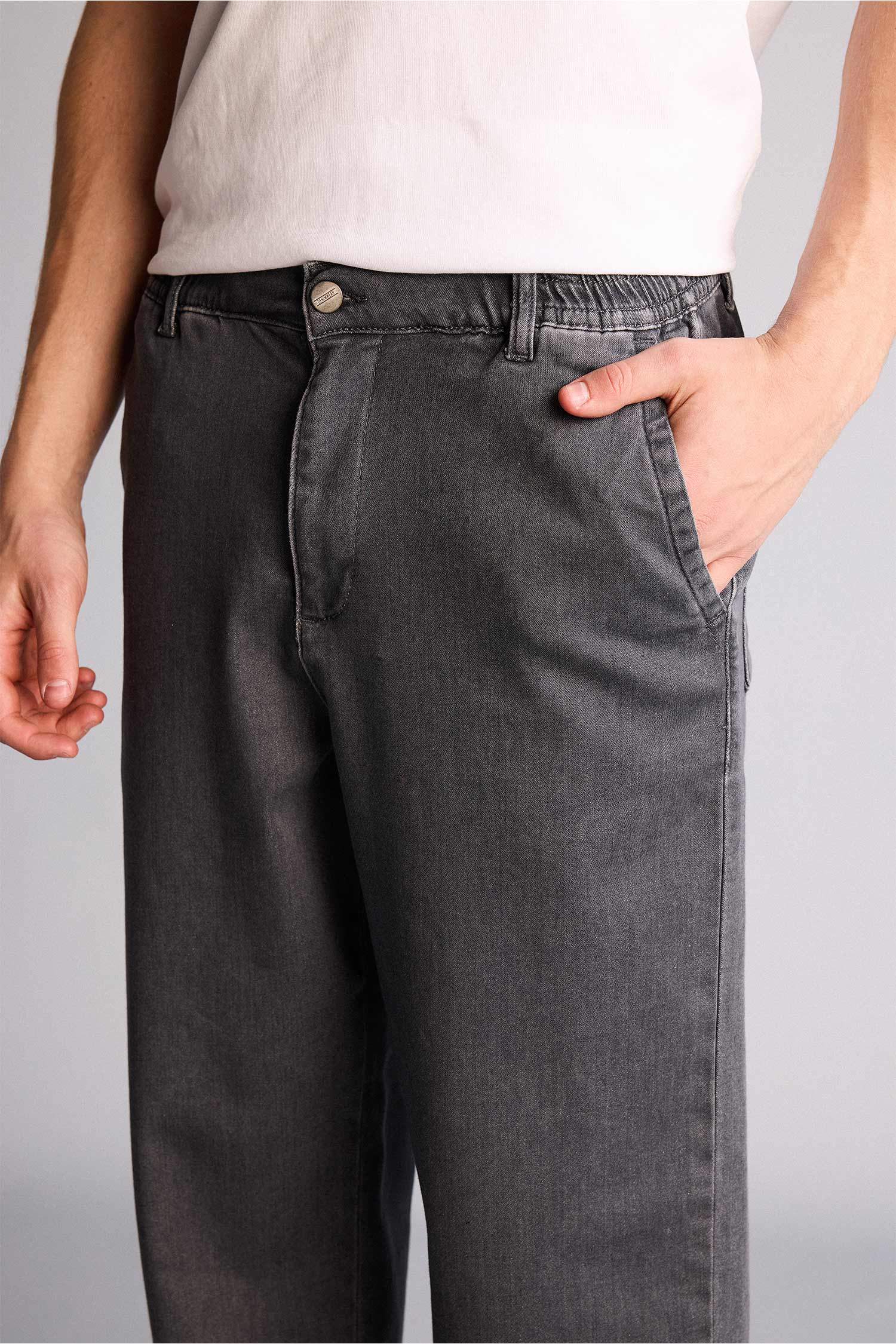 Grey MAN Soft Textured Wide Leg Jeans 3505516 | DeFacto