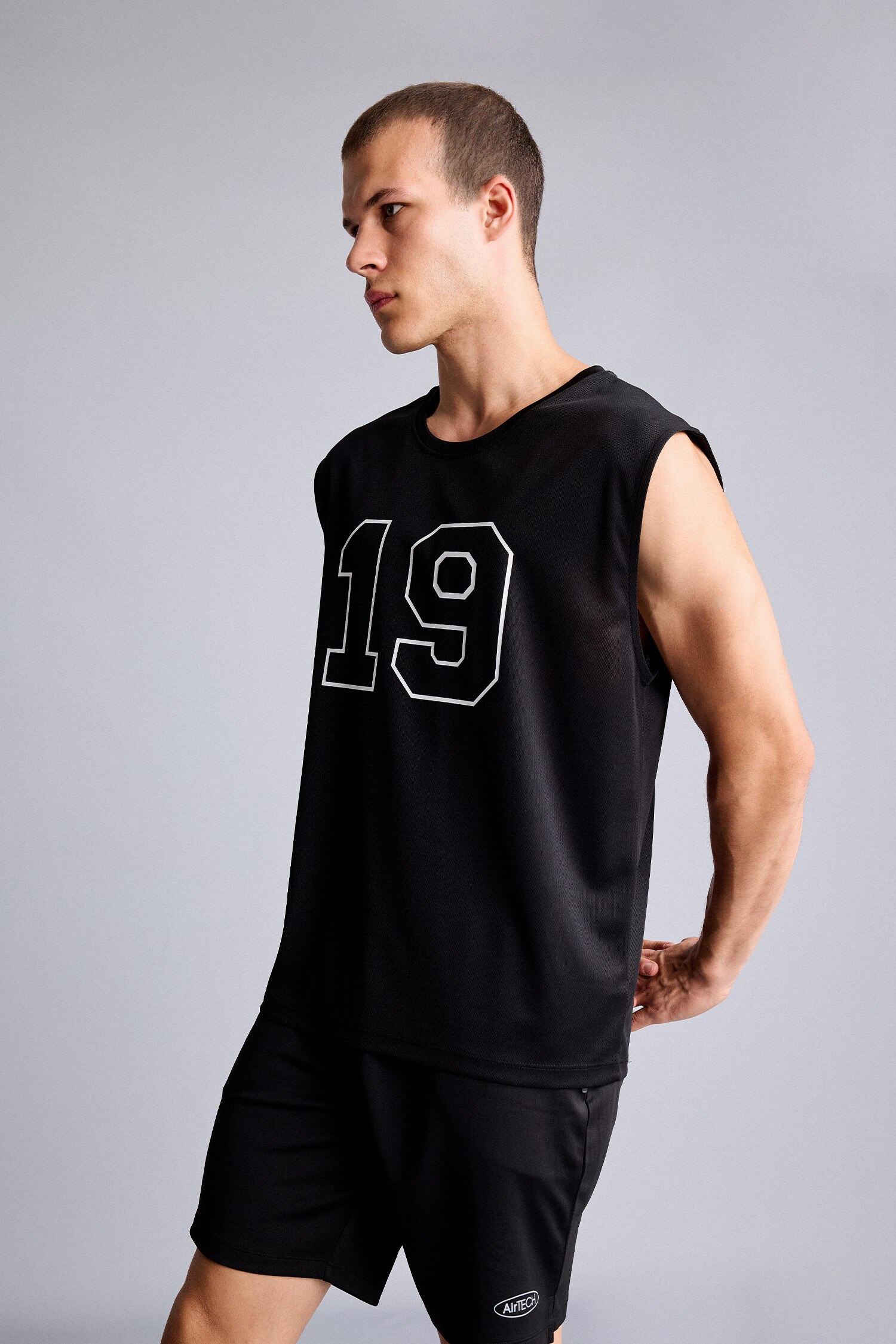 DeFacto Çabuk Kuruyan Boxy Fit Sporcu Atlet görsel 3