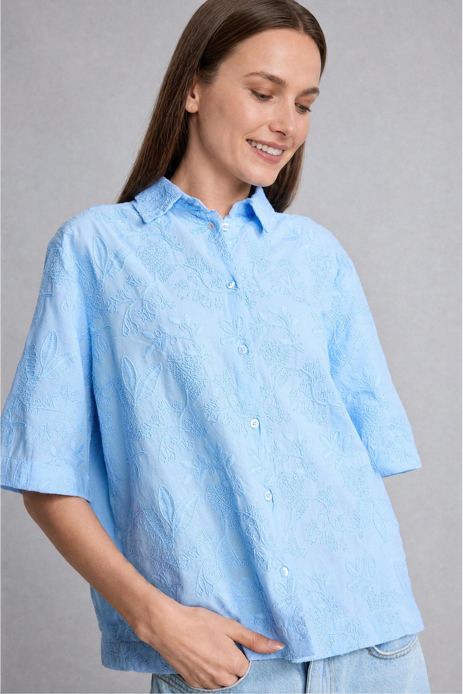 DeFacto Relaxed Fit Brode Kısa Kollu Gömlek