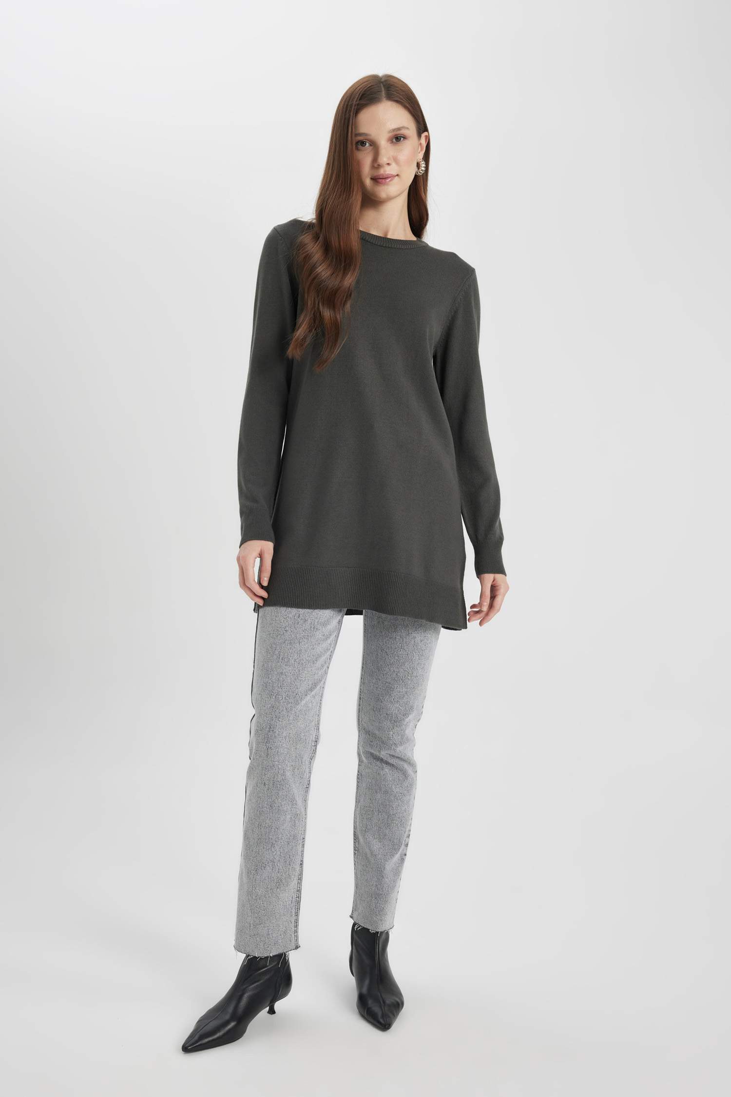 Regular Fit Crew Neck Slit Basic Knitted Pullover Tunic