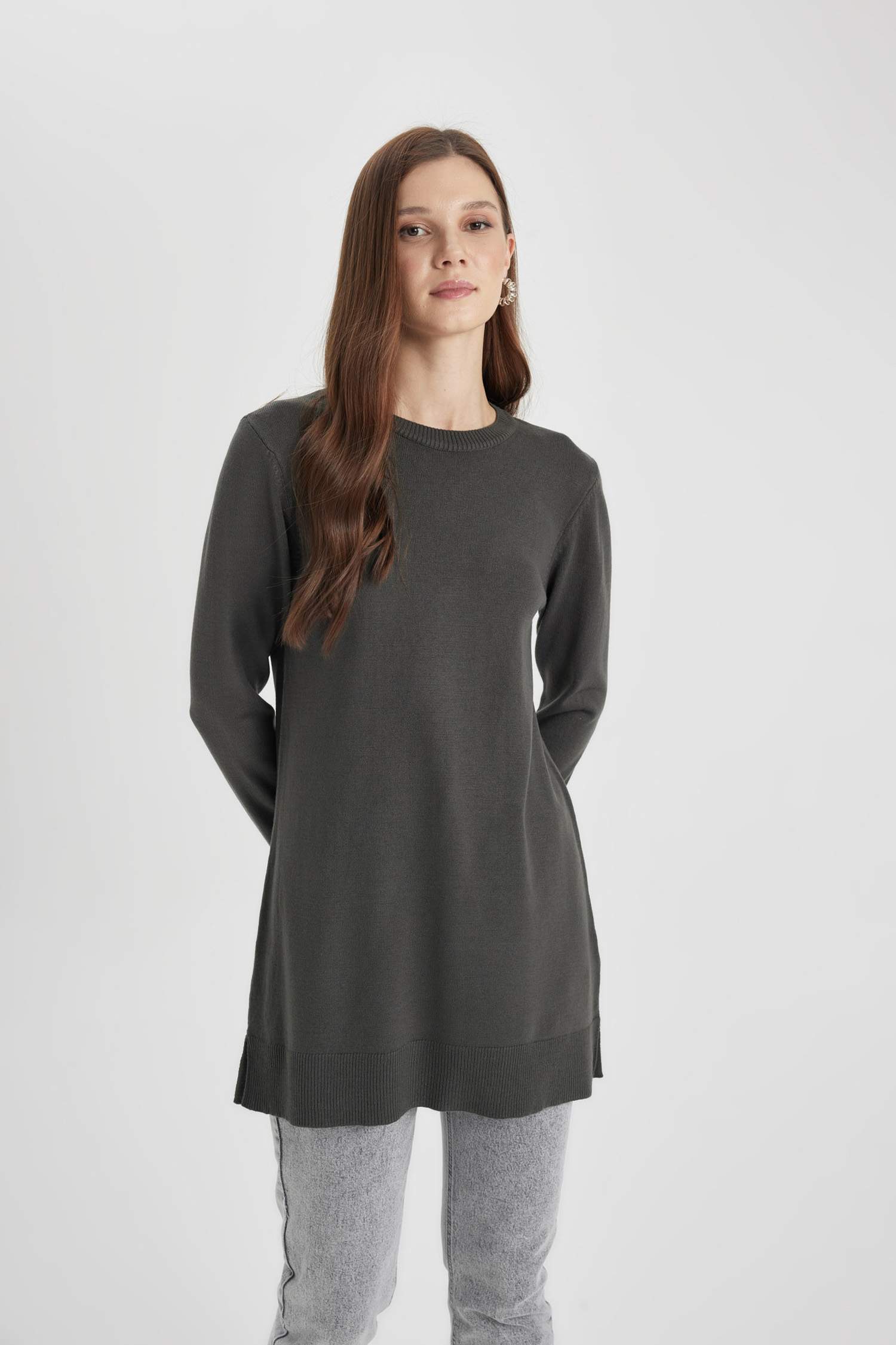 Regular Fit Crew Neck Slit Basic Knitted Pullover Tunic
