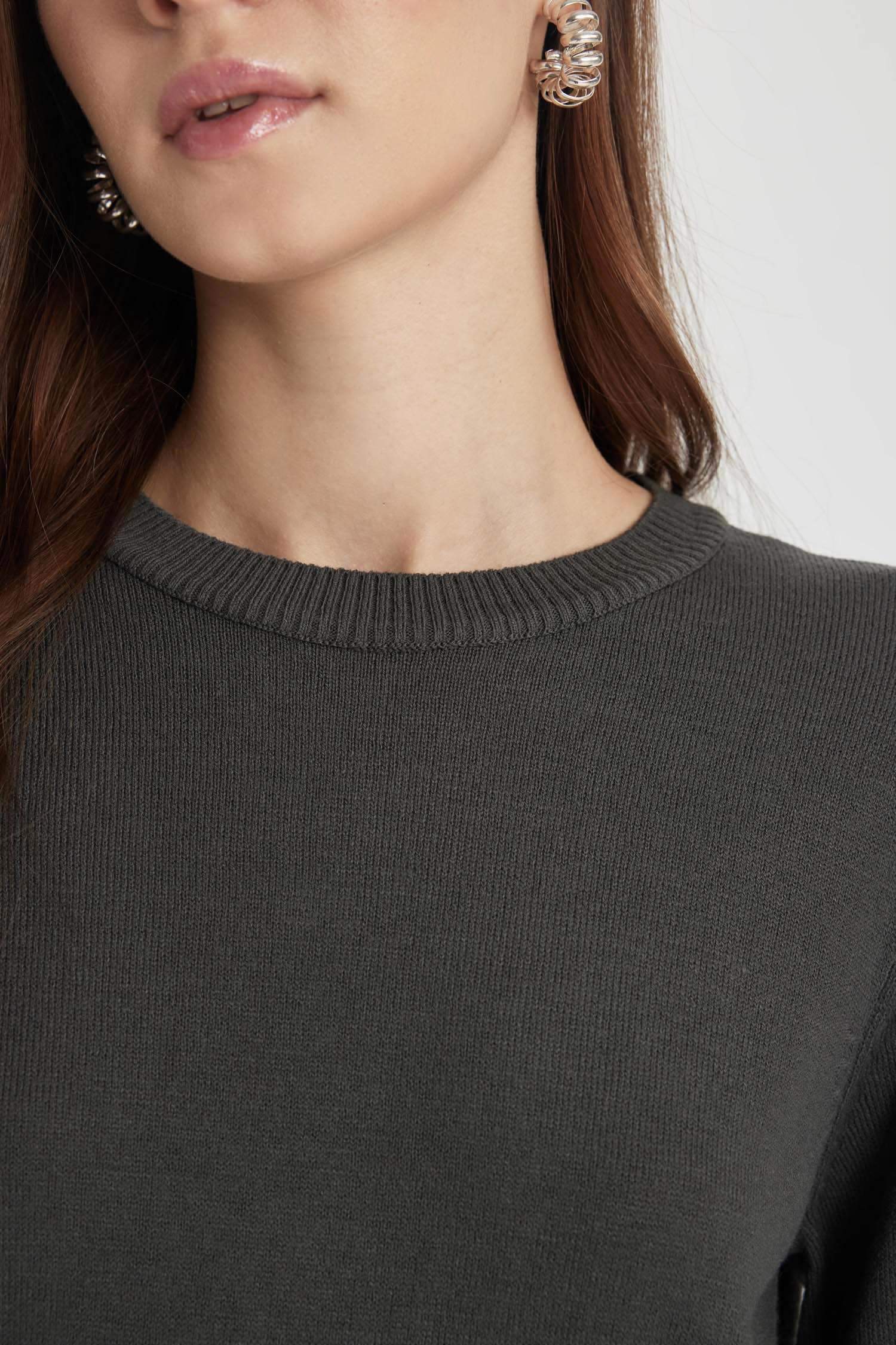 Regular Fit Crew Neck Slit Basic Knitted Pullover Tunic