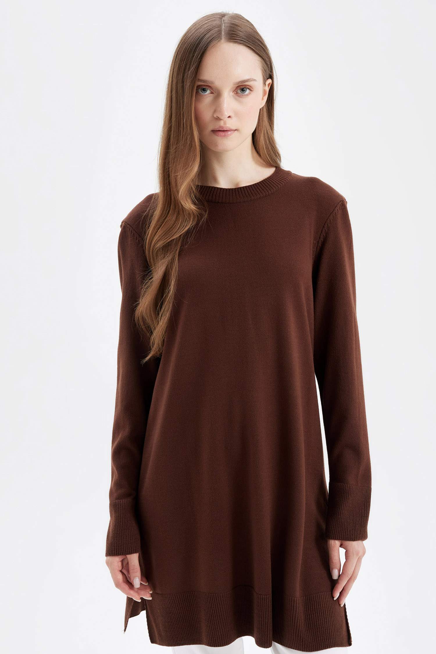 Regular Fit Bisiklet Yaka Yırtmaçlı Basic Düz Triko Kazak Tunik