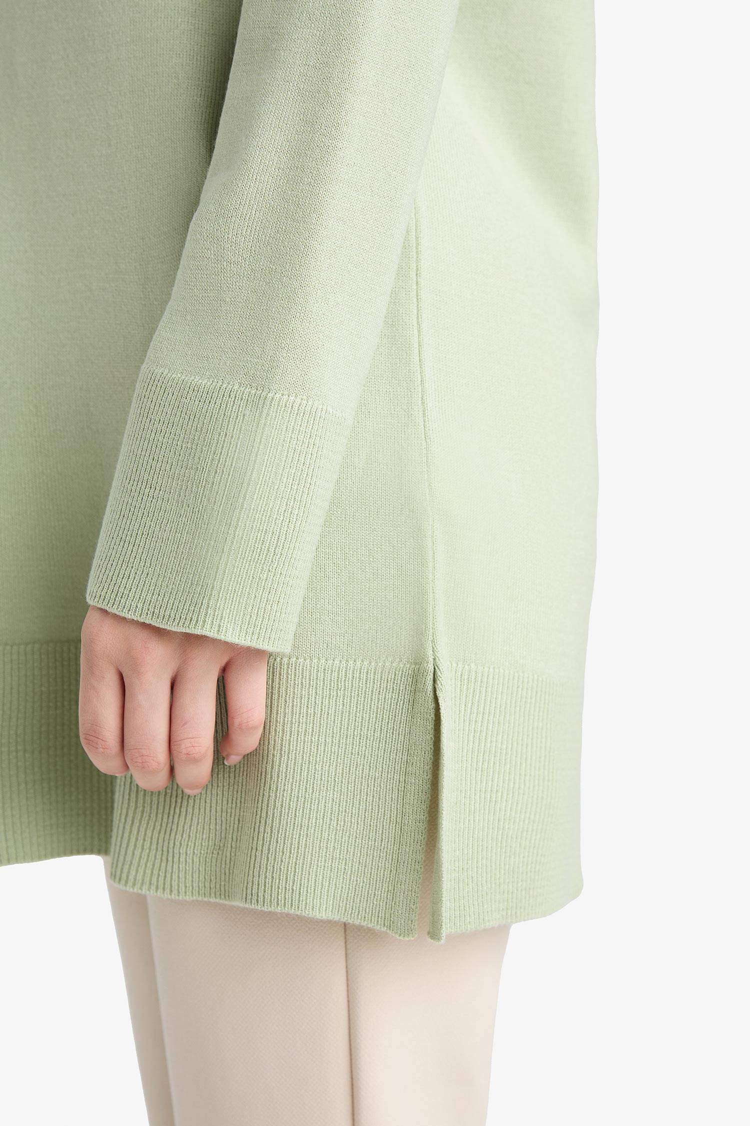 Regular Fit Crew Neck Tunic