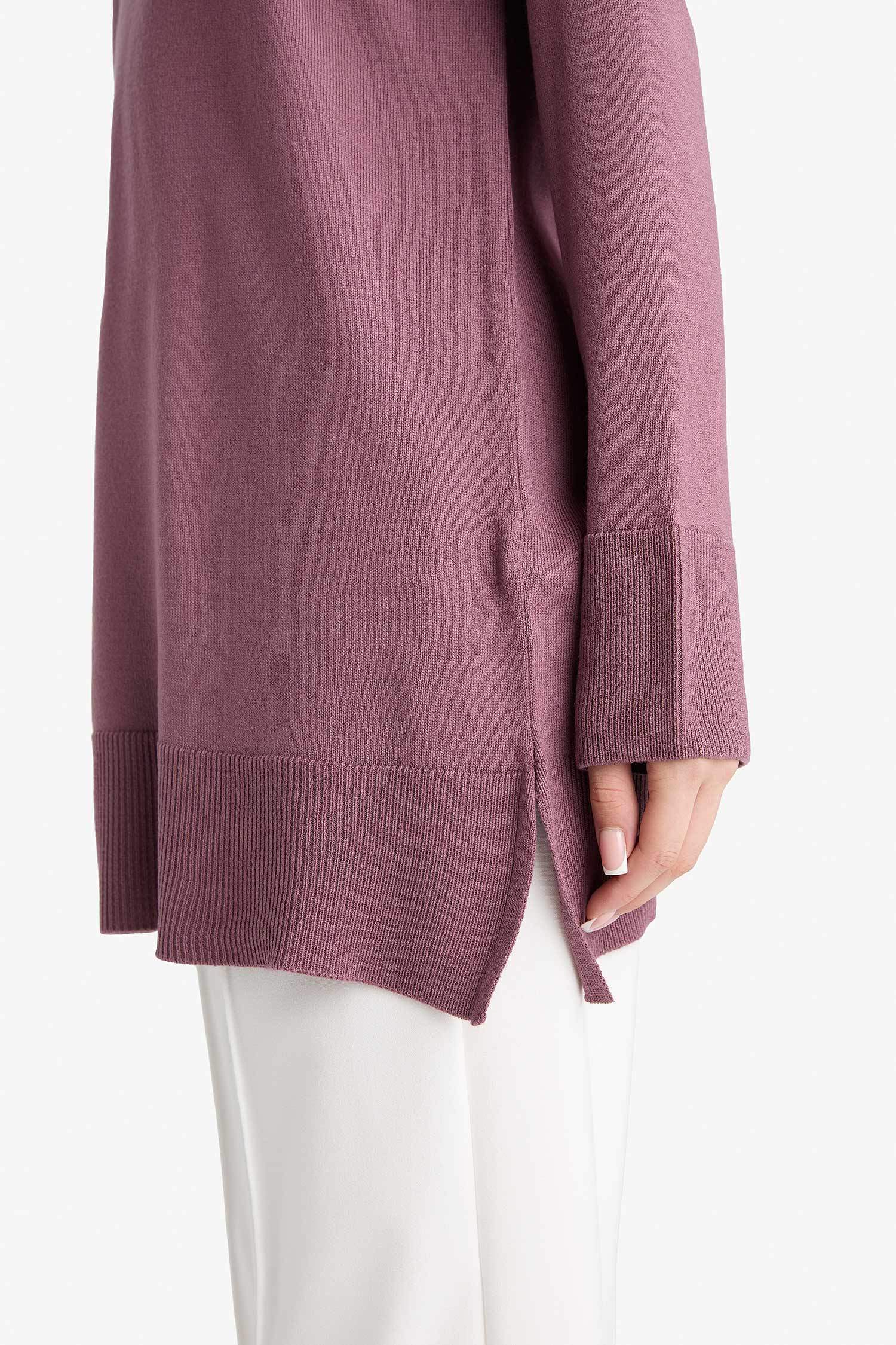 تونيك قصة عادية برقبة دائرية