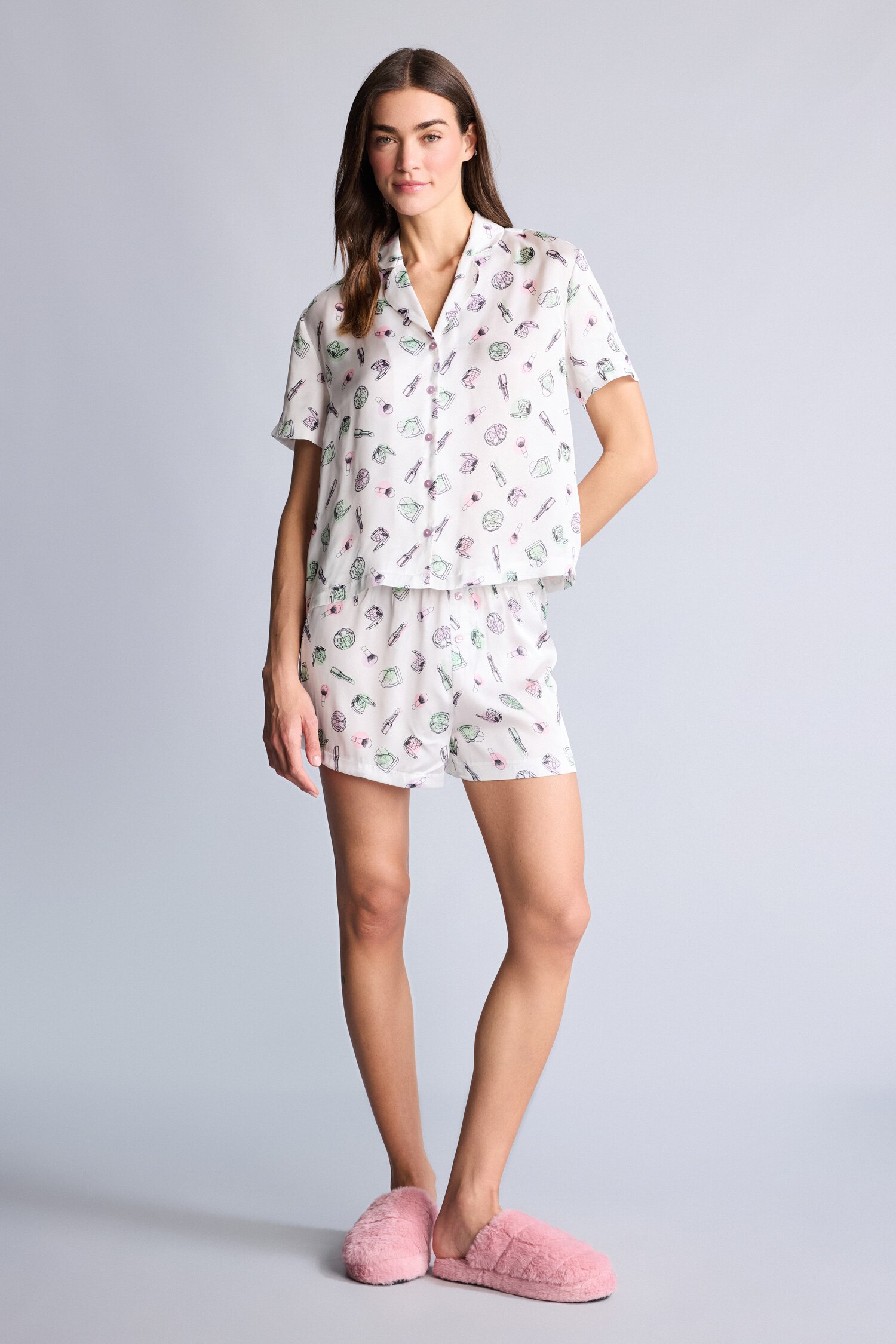 DeFacto Saten Desenli Şortlu Pijama Takımı görsel 6