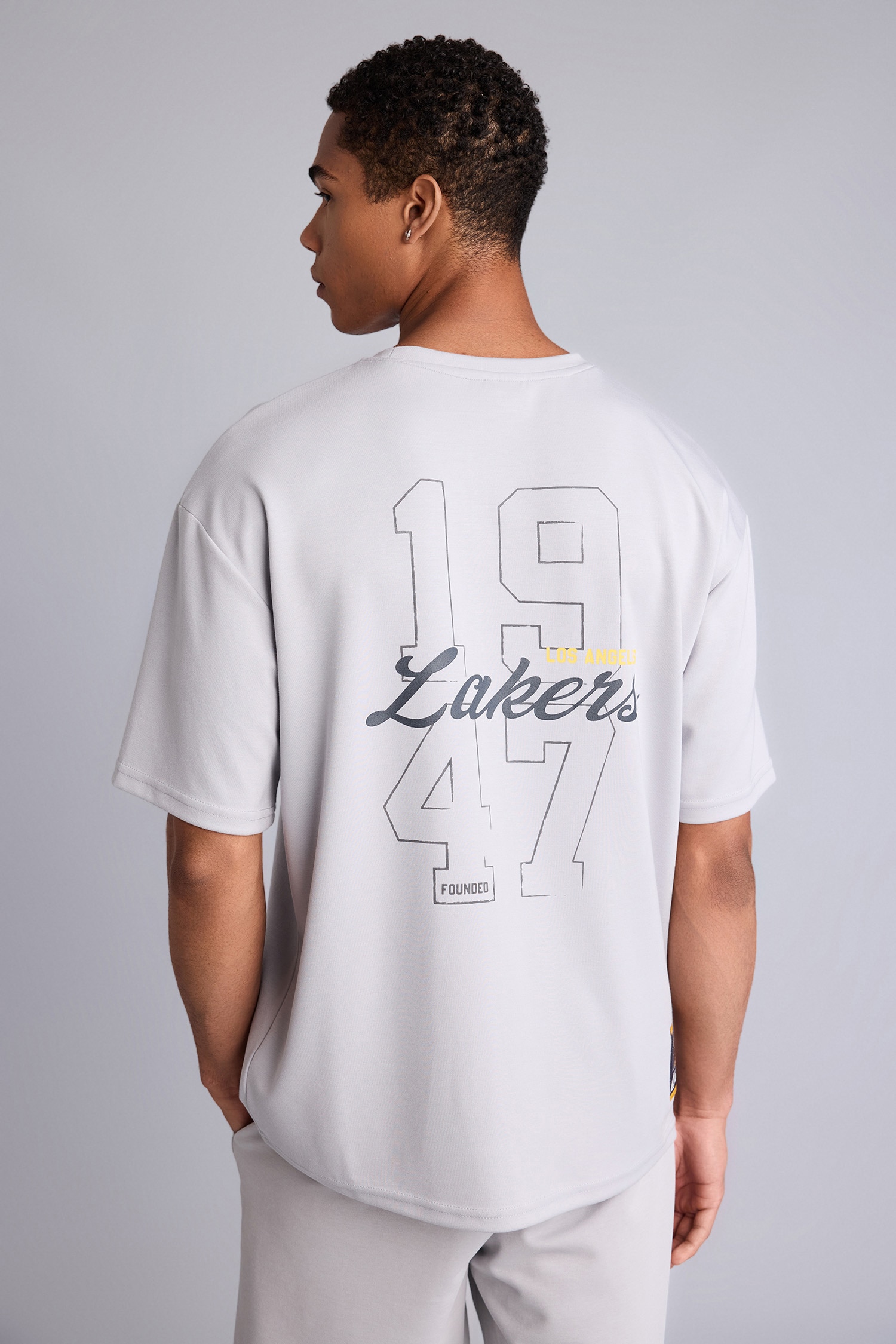 DeFacto NBA Relaxed Fit Kısa kollu Tişört görsel 4