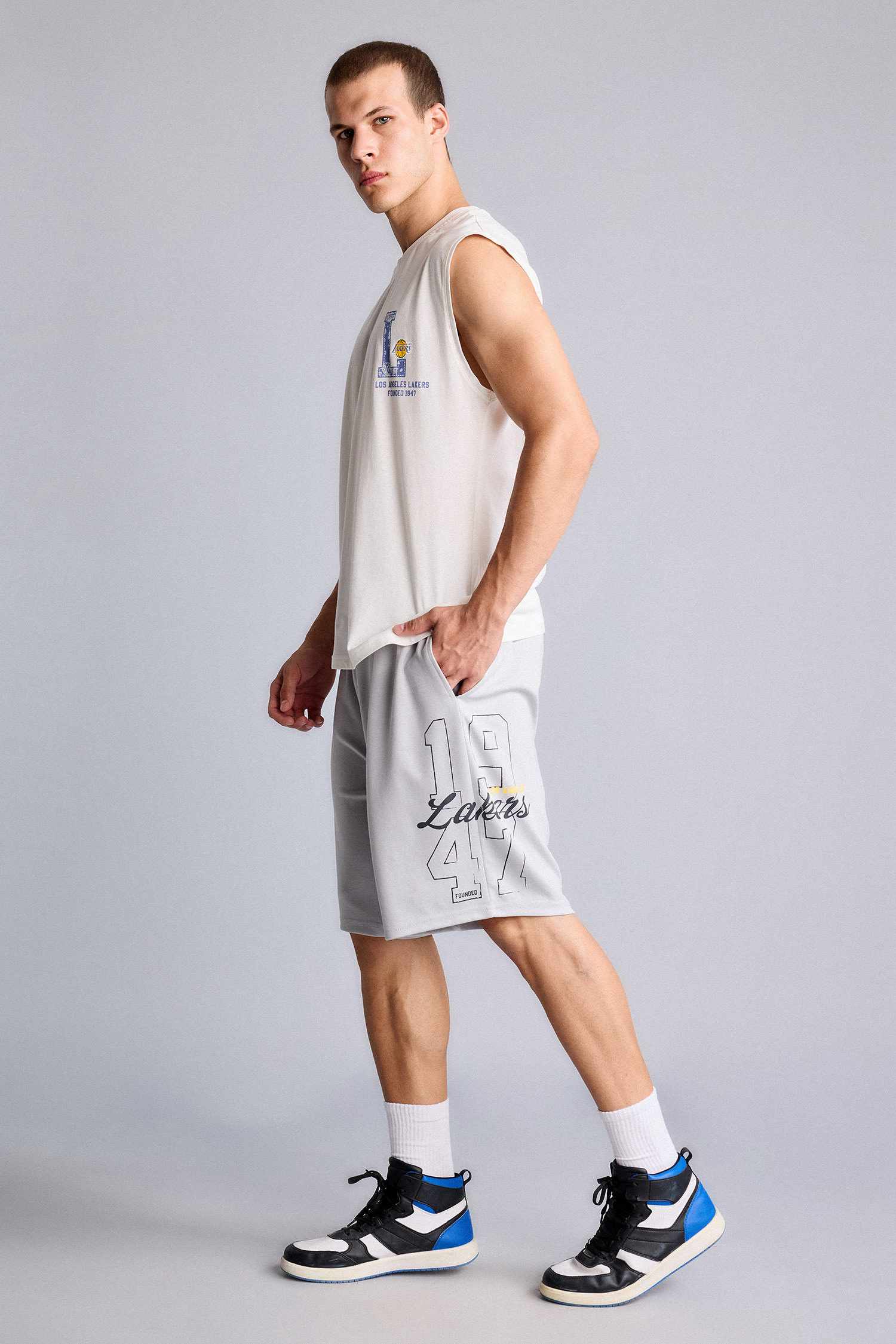 DeFacto NBA Los Angeles Lakers Baggy Fıt Şort