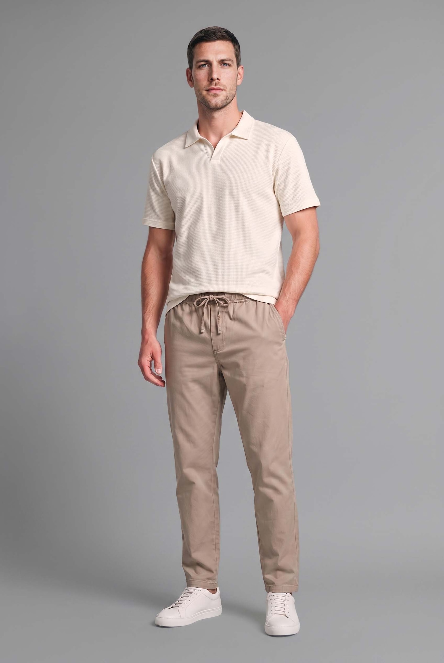 DeFacto Ultra Yumuşak Bağcıklı Relax Fit Pantolon