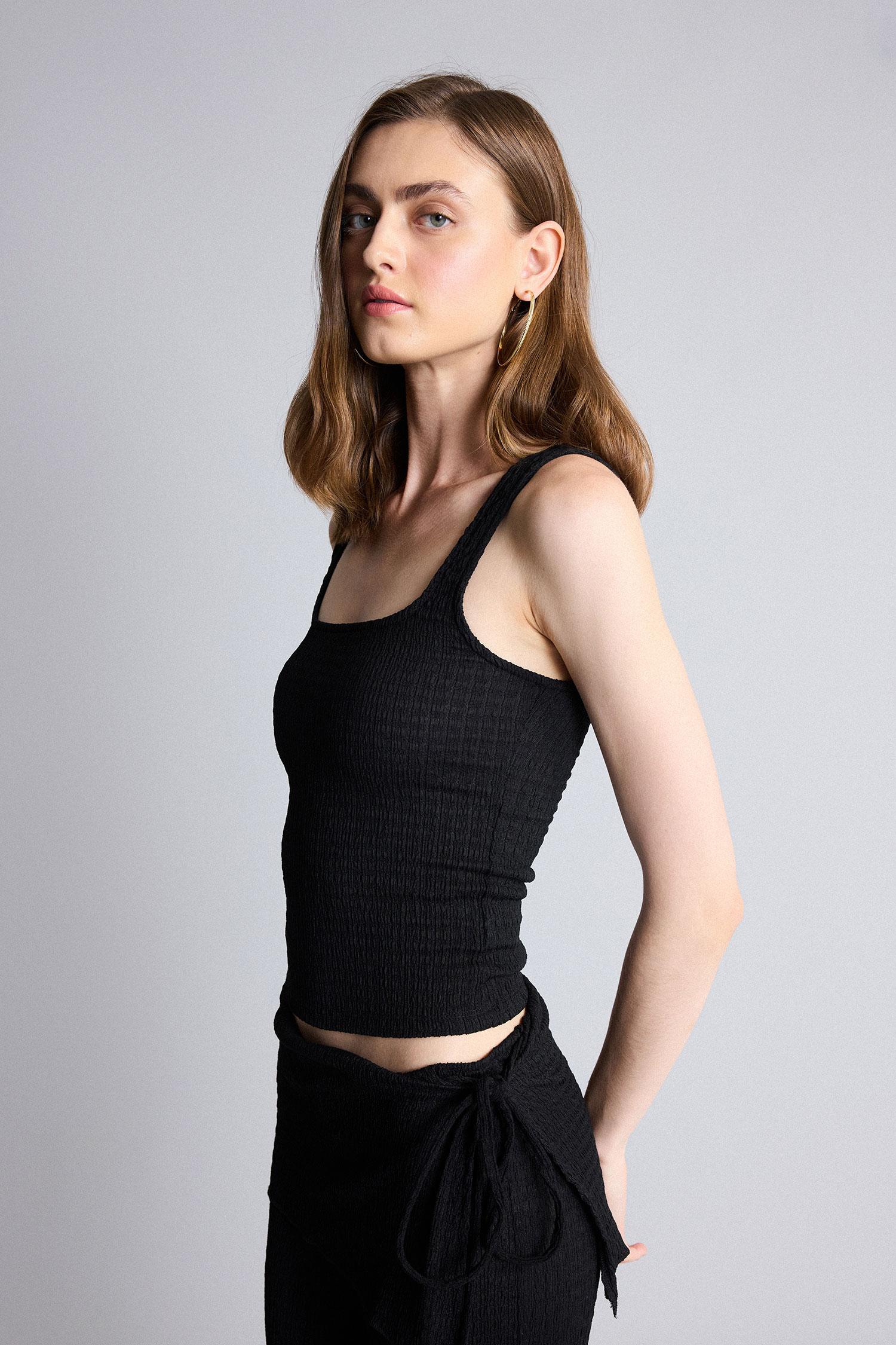 DeFacto Slim Fit Kırışık Dokulu Atlet görsel 4
