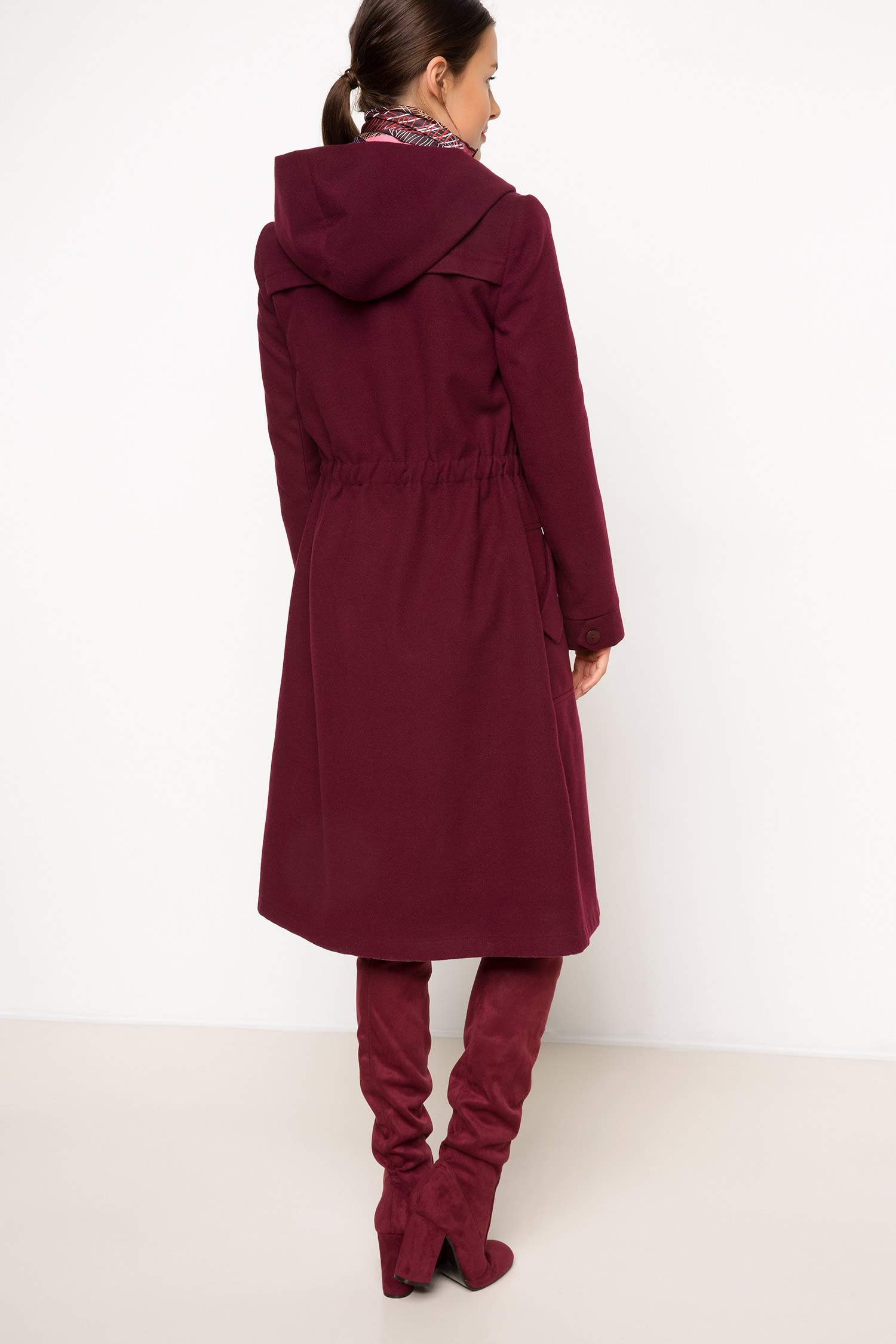 Defacto Kapüşonlu Uzun Mont. 2