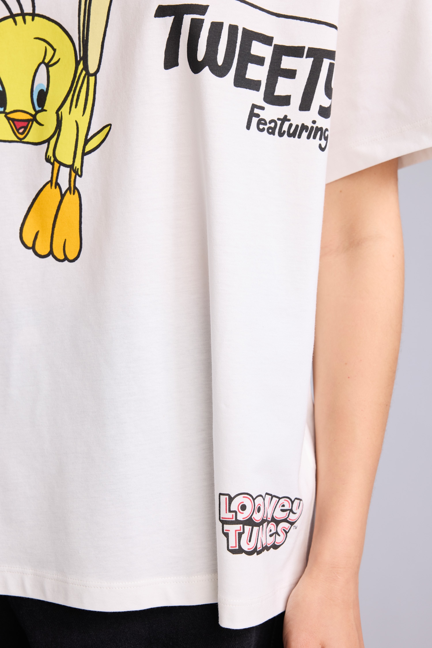 DeFacto %100 Pamuk Looney Tunes Oversıze Baskılı Kısa Kollu Tişört görsel 6
