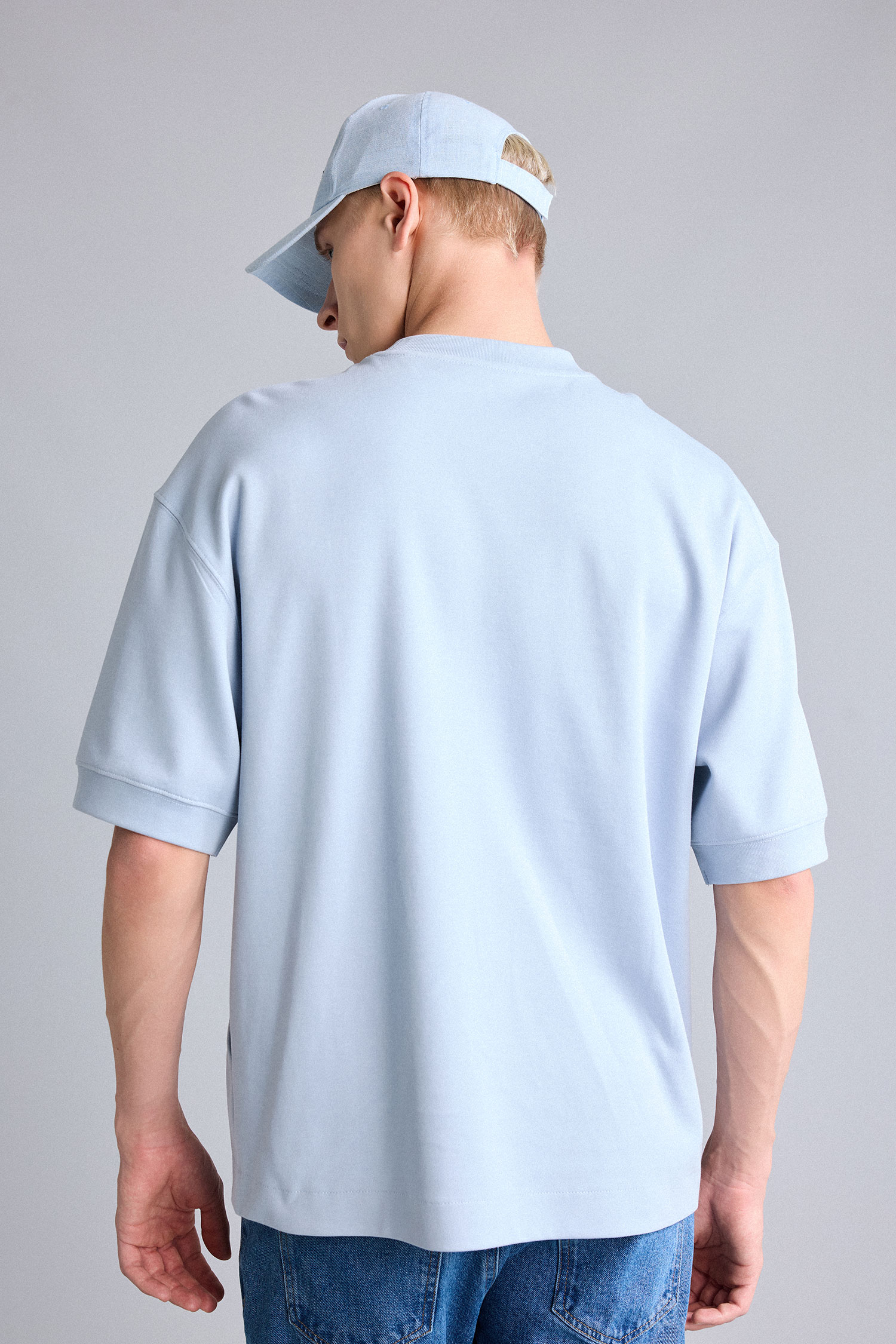 DeFacto Loose Fit Kısa Kollu Basic Tişört görsel 5