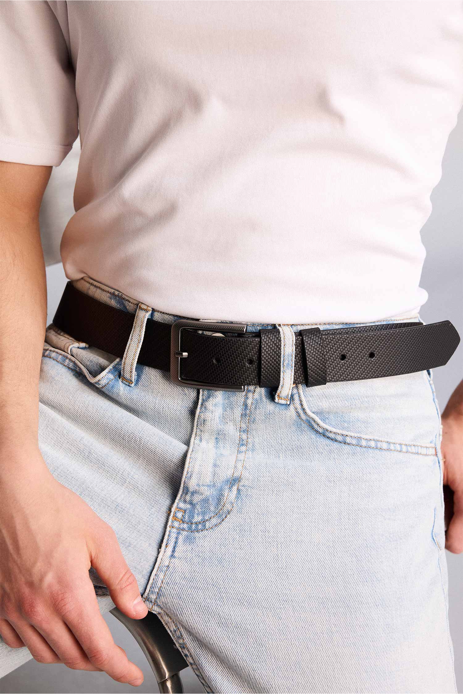 DeFacto Erkek Dikdörtgen Toka Suni Deri Jean Kemeri görsel 2