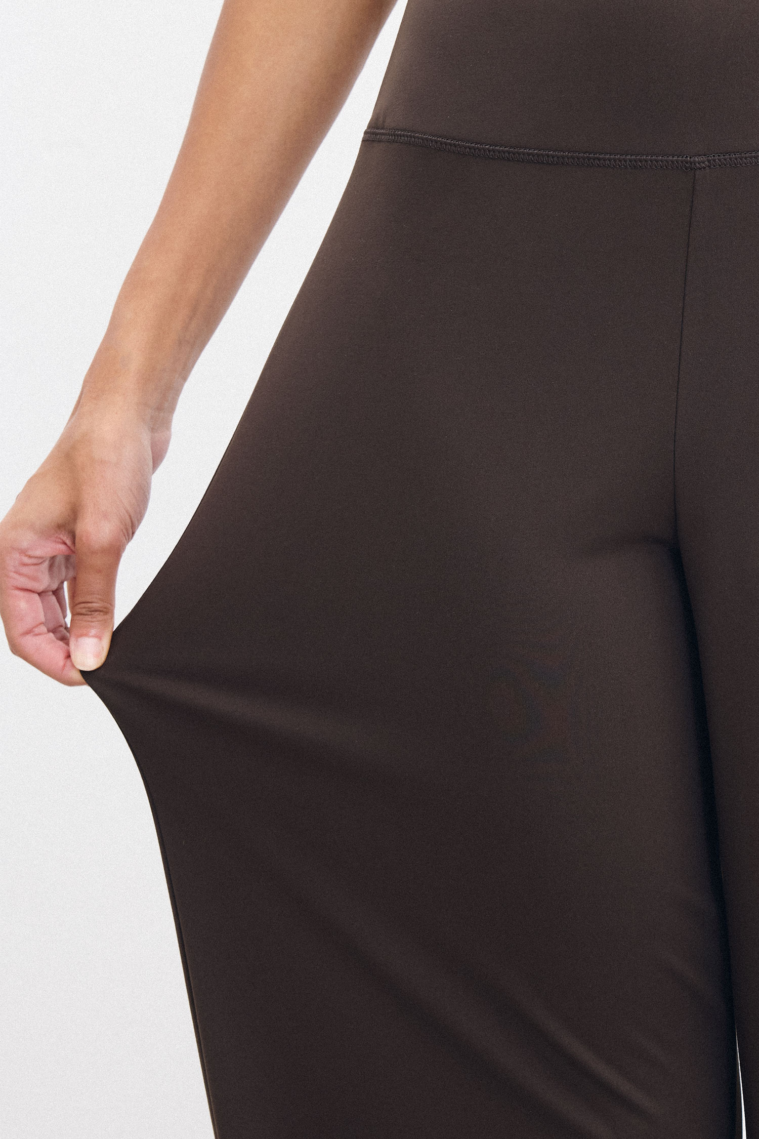 DeFacto Ultra Yumuşak Toparlayıcı Wıde Leg Pantolon görsel 5