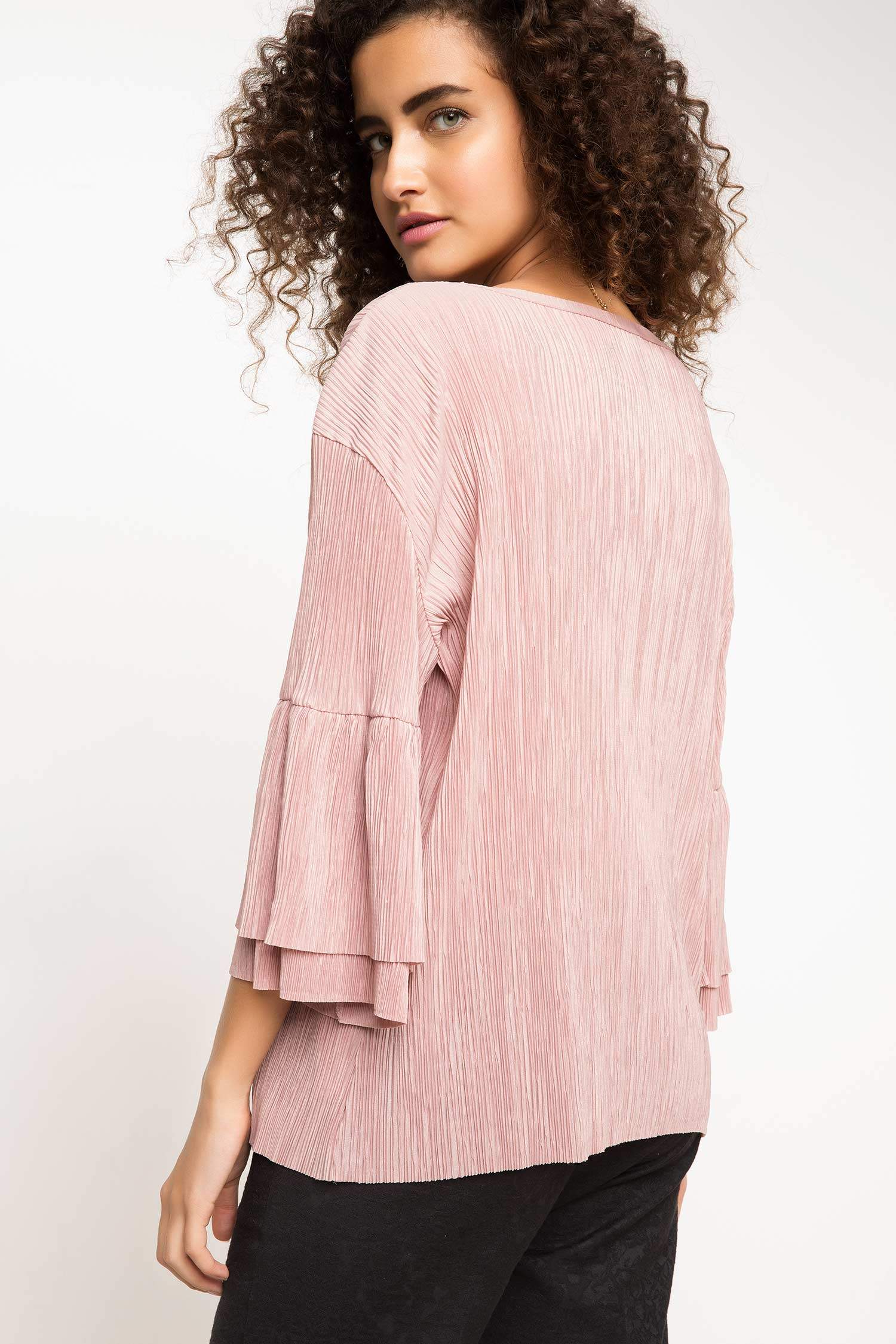 Defacto Kolları Fırfırlı Bluz. 3